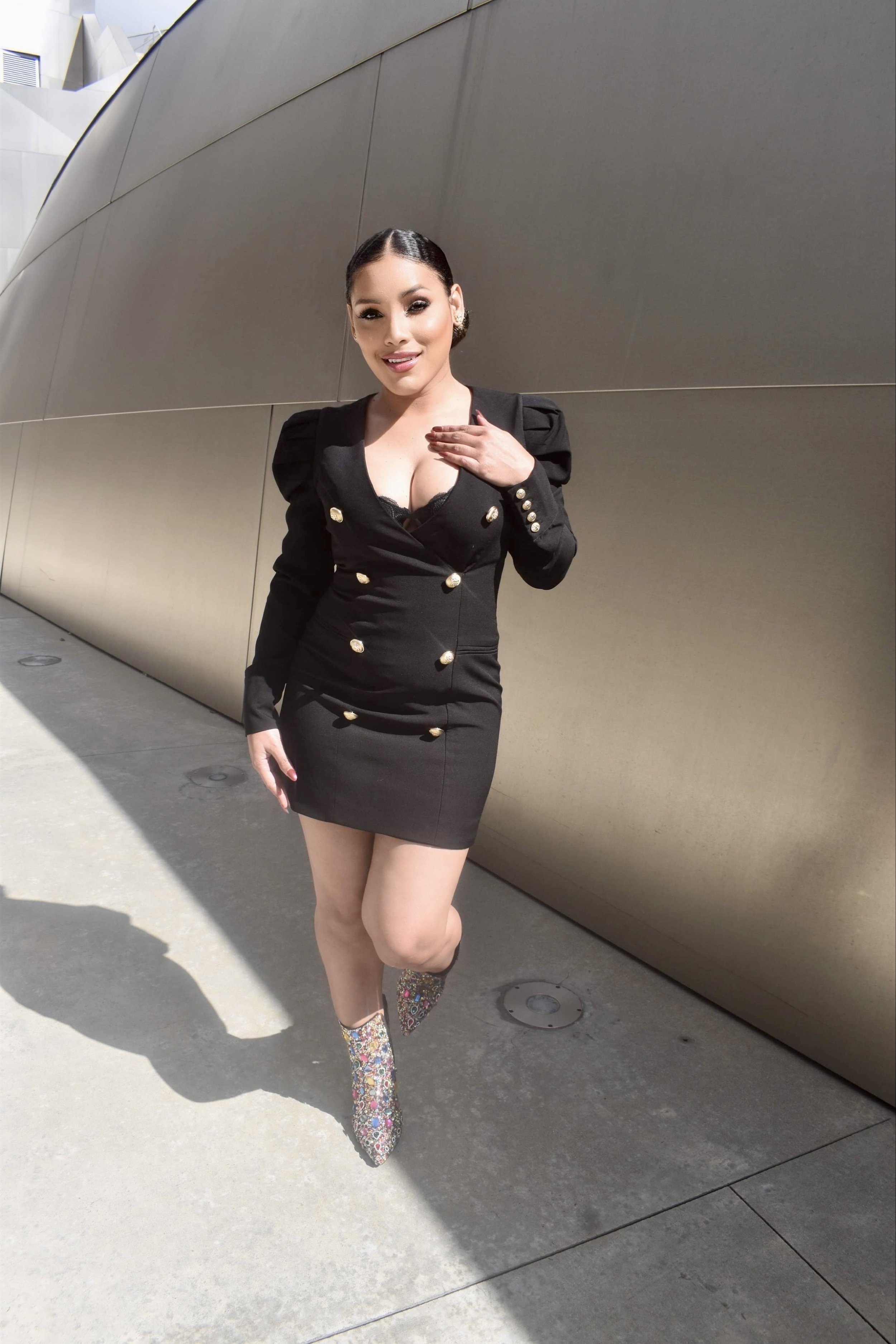 JOURNALIST SPOTLIGHT: SADE MOORE — Queen Size Magazine