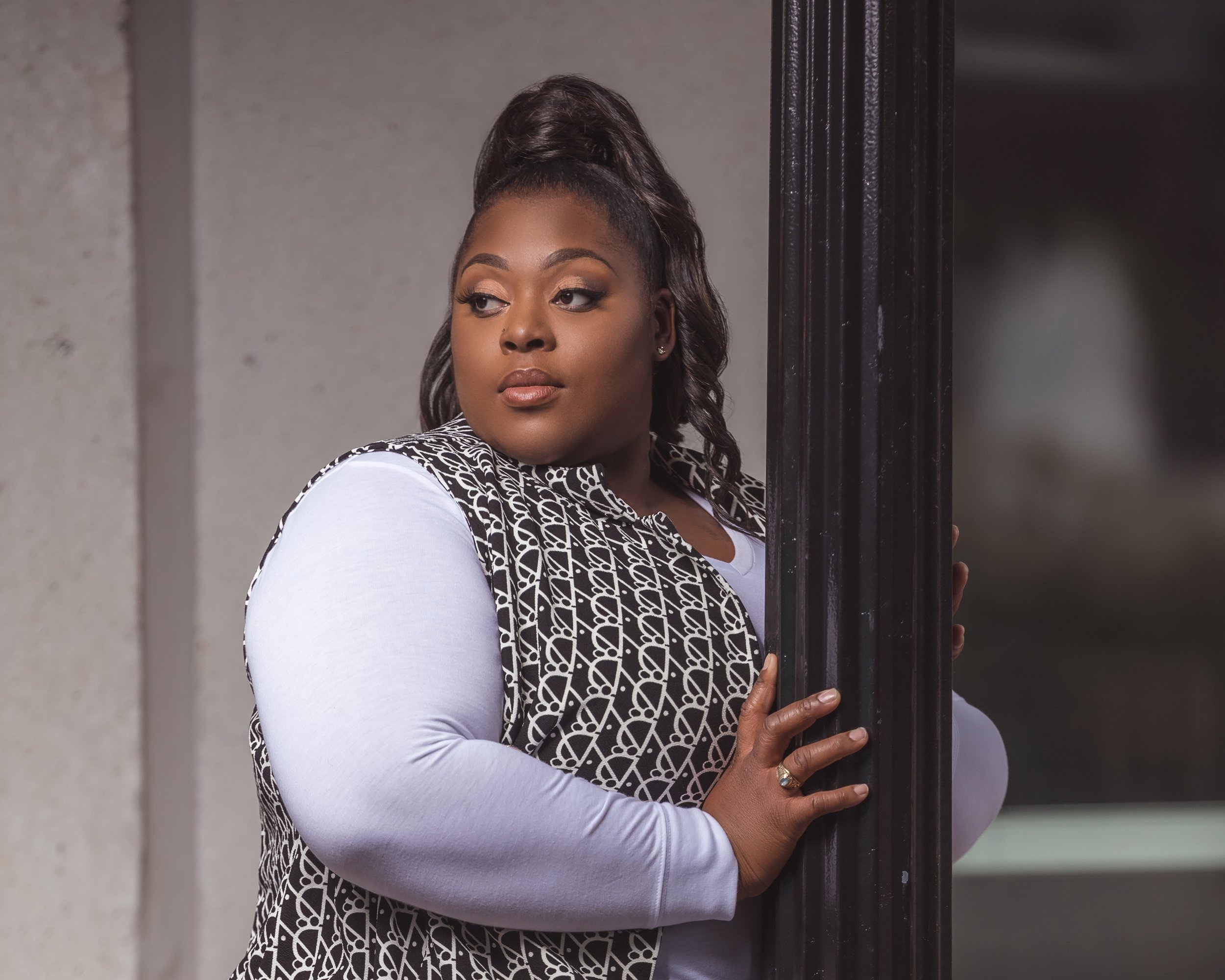 MODEL SPOTLIGHT: ANDREA BROOKS