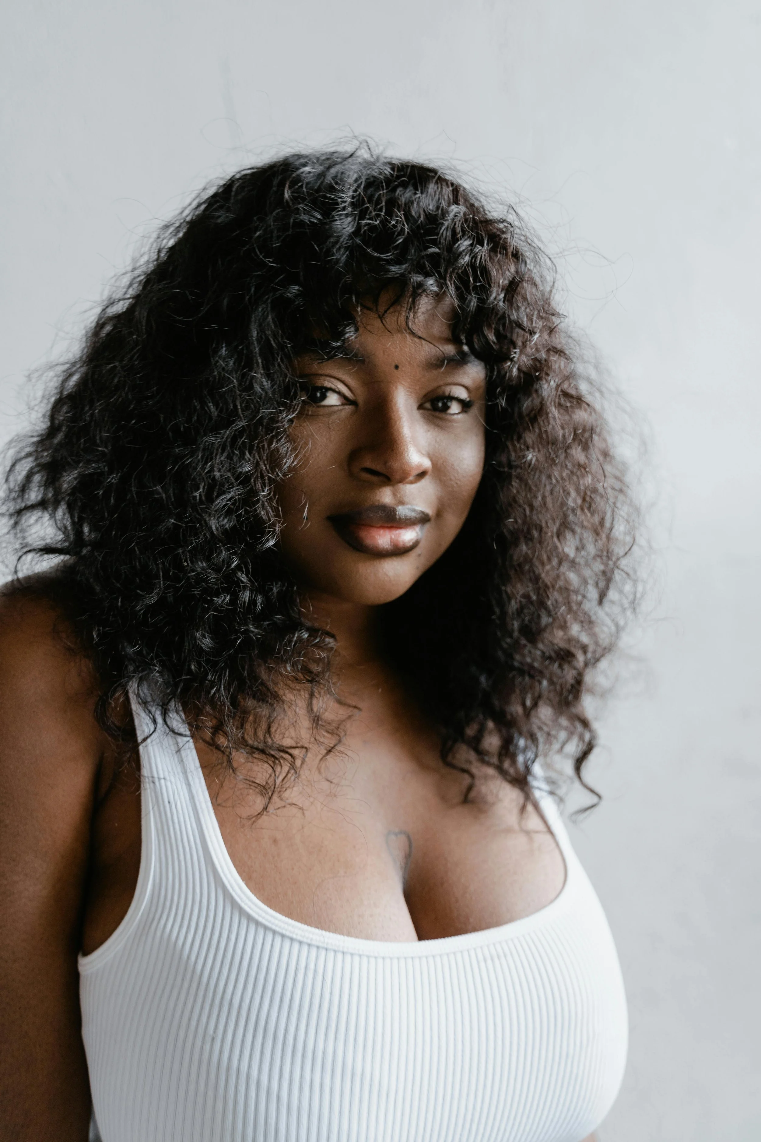 TIPS WORTHY OF GOLD: CHAMPIONS SHARE THEIR SECRET TO SMOOTH SKIN
