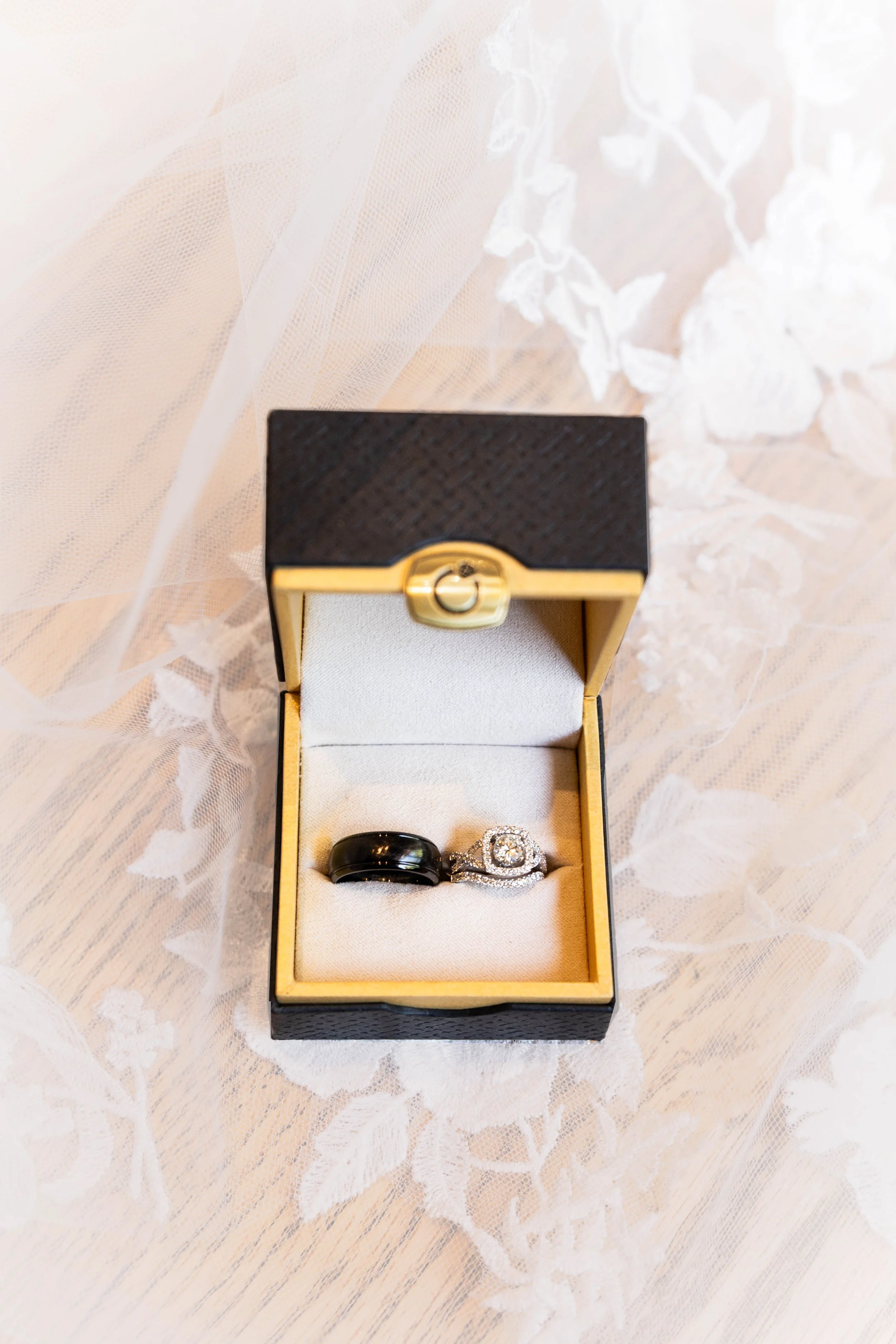 wedding photo wedding photographer wedding photographers indianapolis