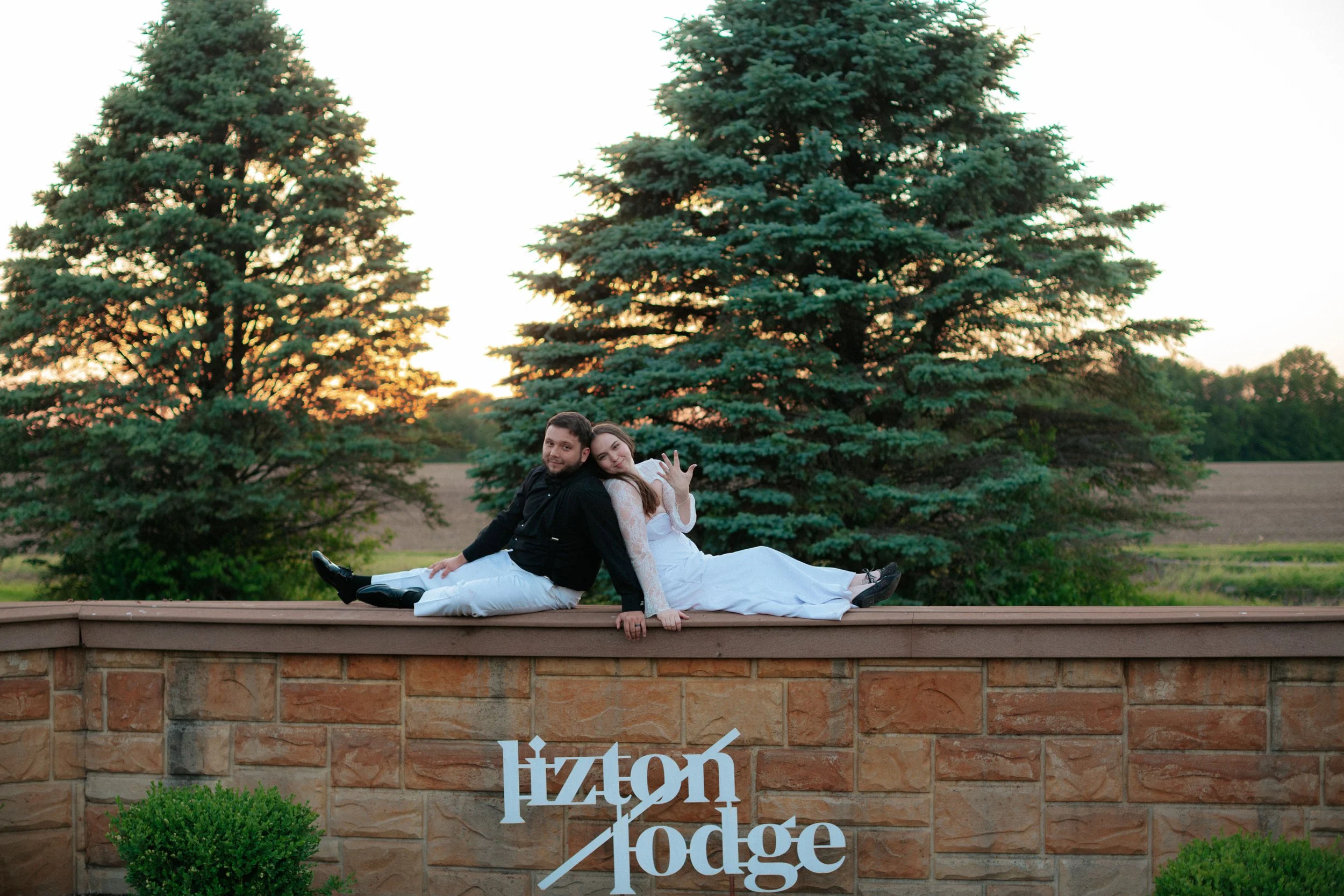 Outdoor Wedding Photos in Central Indiana
