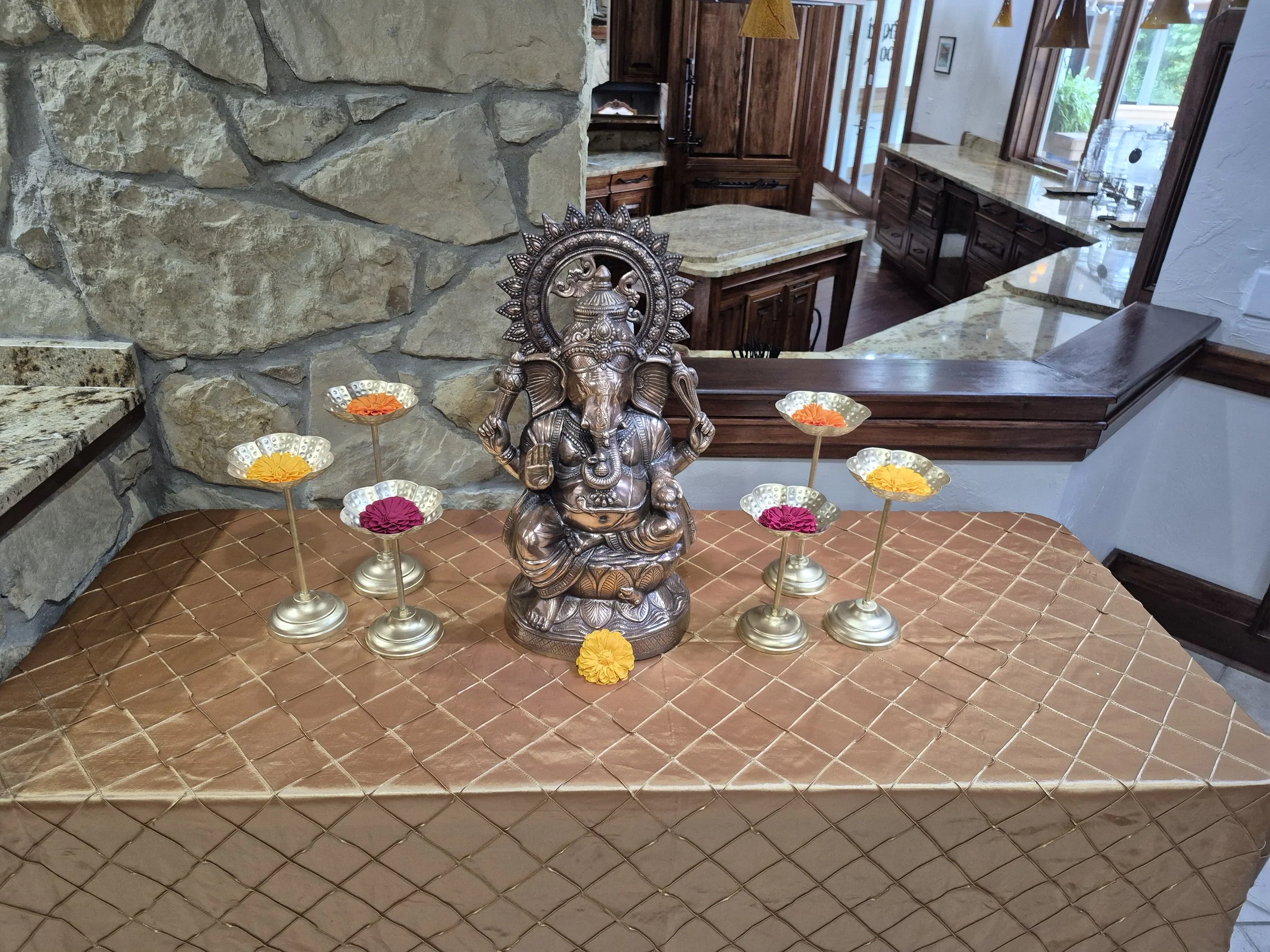 Indoor Luxury Wedding Venue Decor Central Indiana