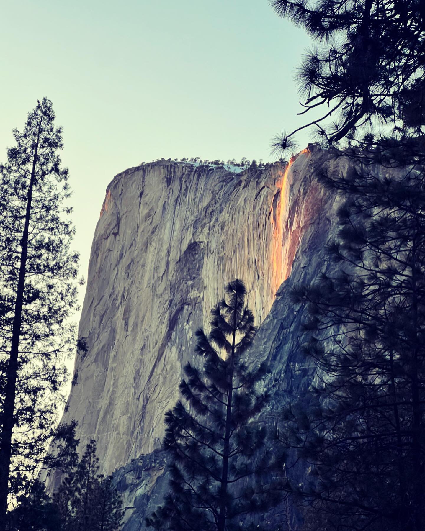 Late to post: IT'S ROAD TRIP TIME!!! Now that I am back from my first international trip post-covid, I am all packed up and ready to go to my 3rd travel therapy destination!
*
But first off I need to mention Santa Cruz, California; one of the most be