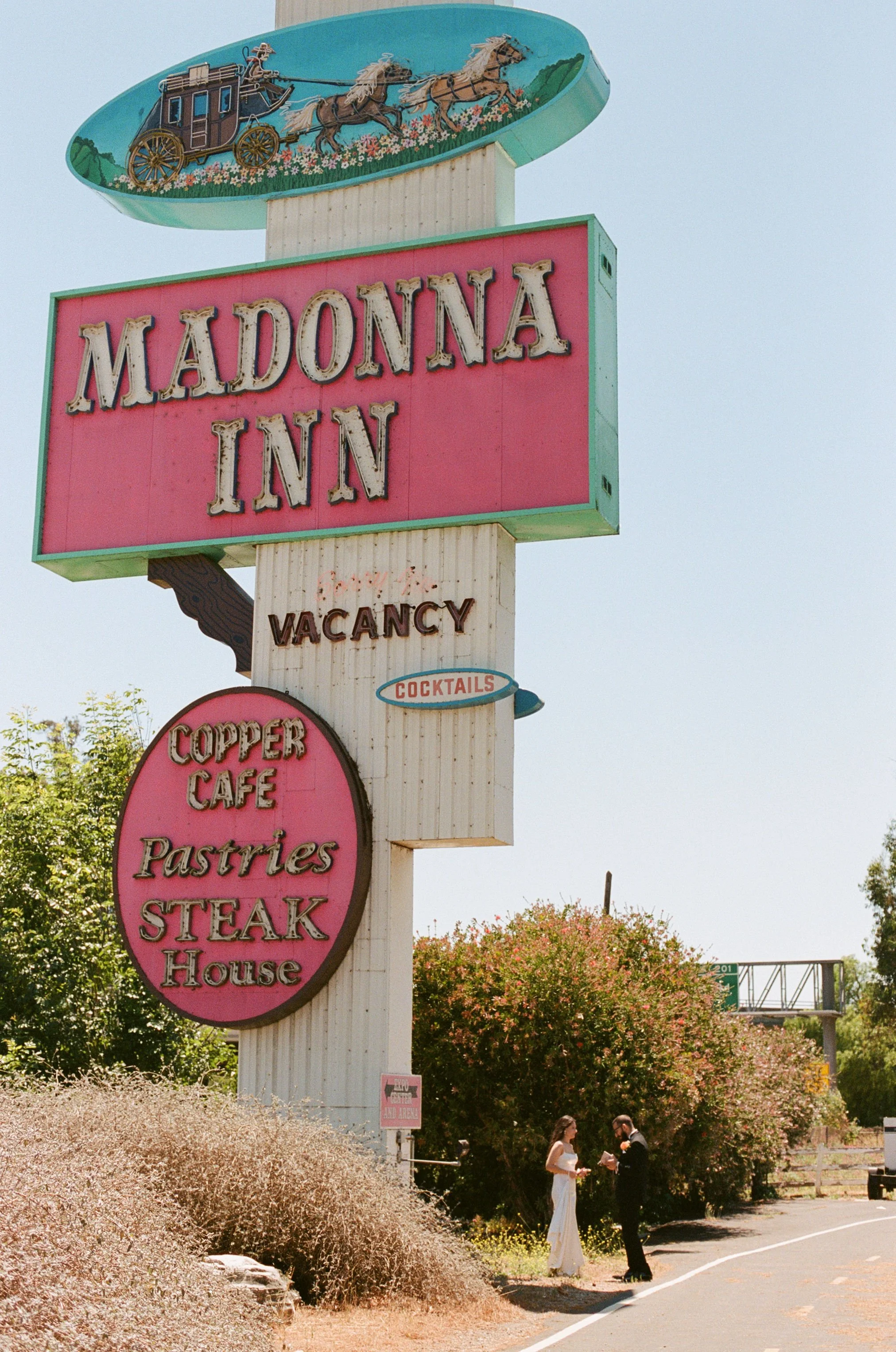 marielisaandmathew's_madonnainn_wedding-163.jpg