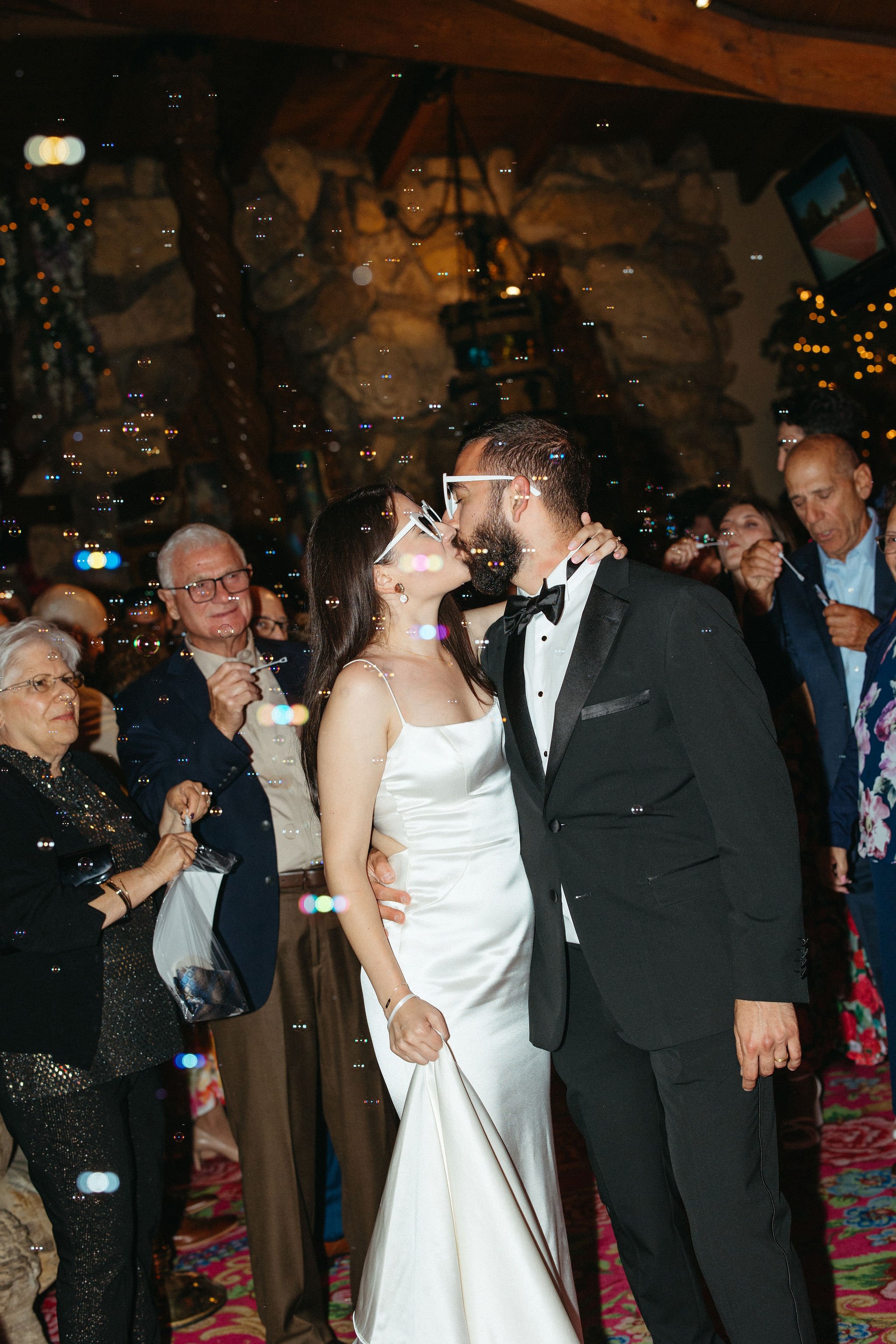 marielisaandmathew's_madonnainn_wedding-990.jpg