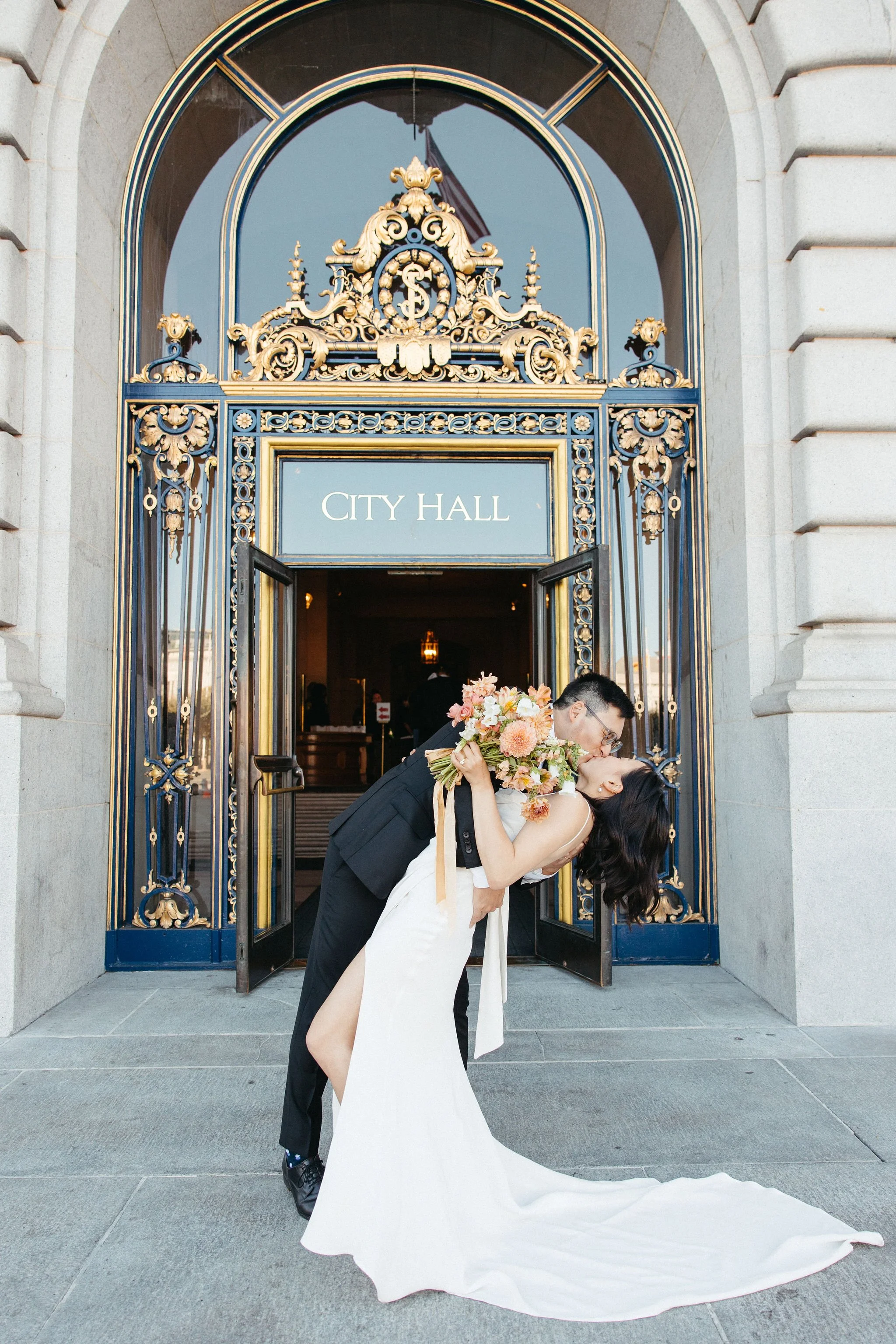 cynthiaandsebastian_sanfranciscocityhallwedding-243.jpg