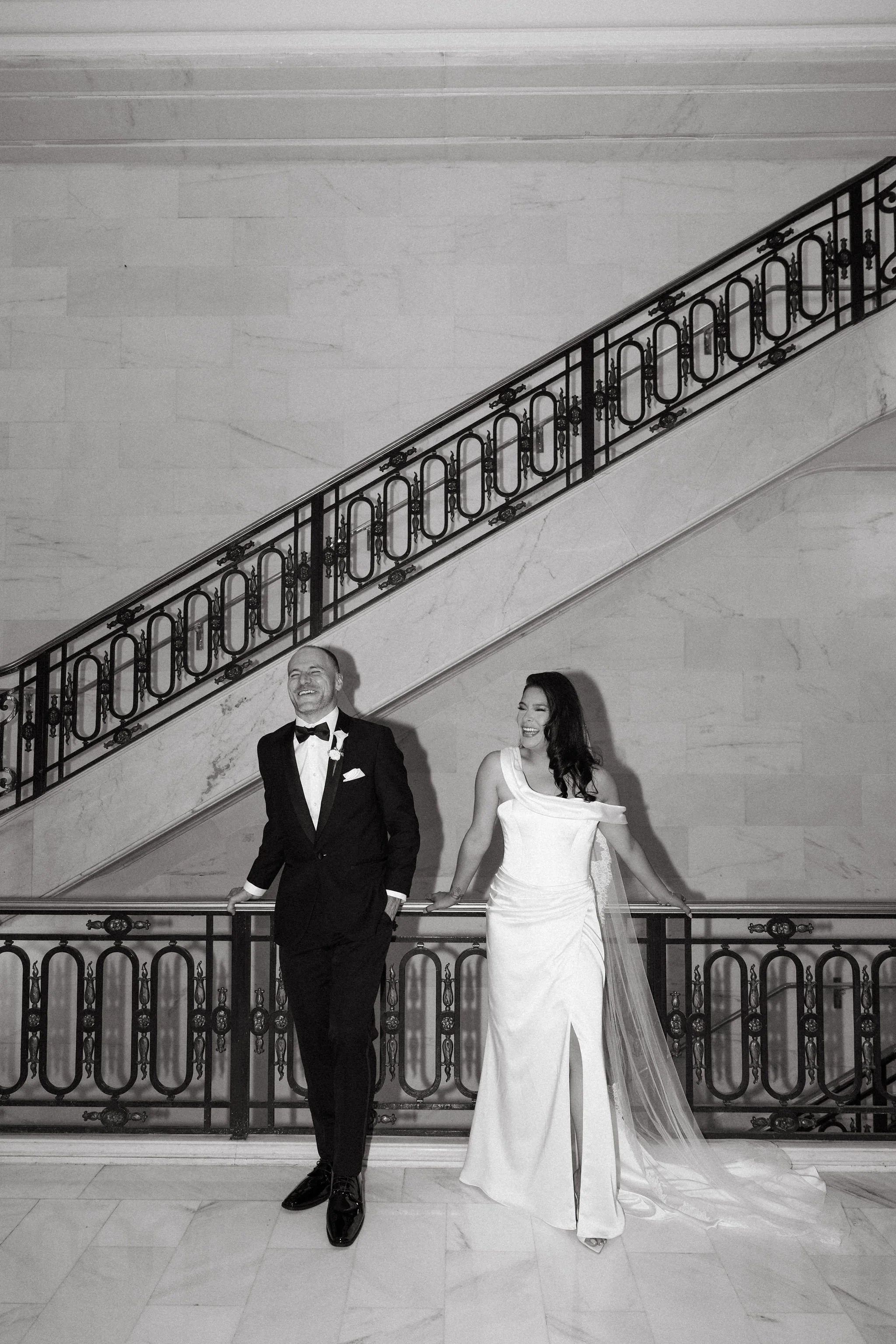 MODERN + EDITORIAL SAN FRANCISCO CITY HALL ELOPEMENT INSPIRATION