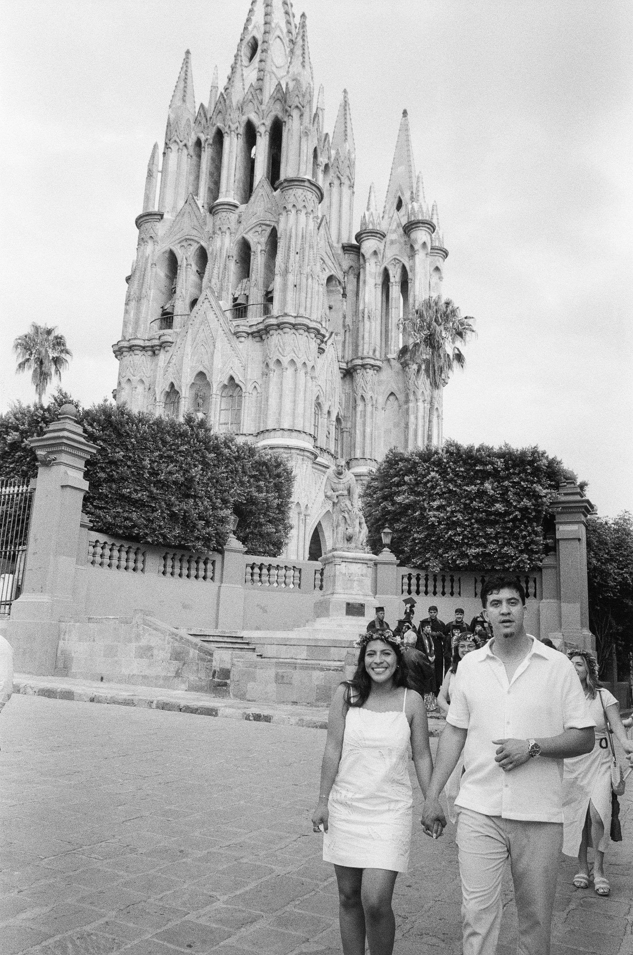 fer&jorge_sanmiguel_callejoneada_film-157.jpg