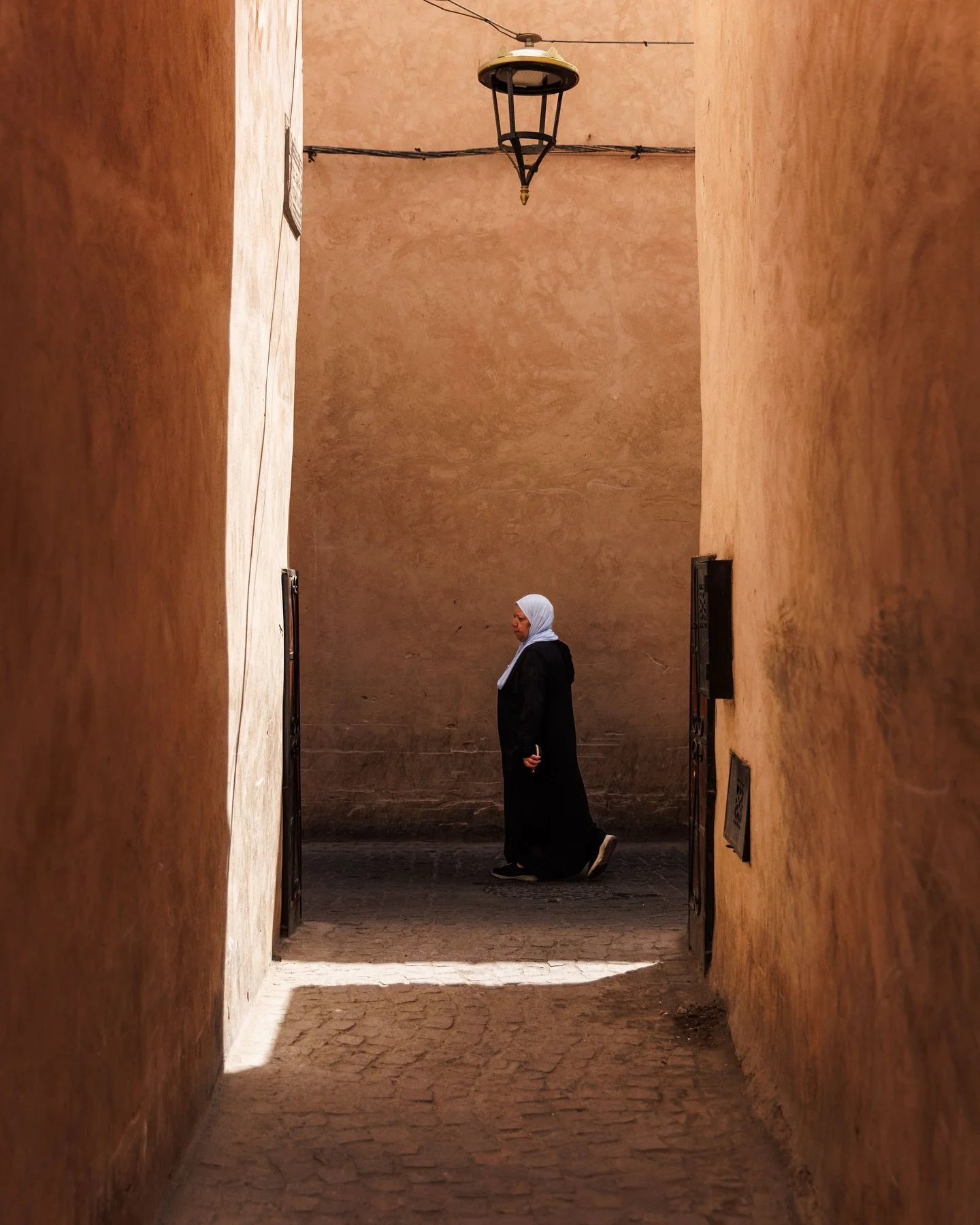scenes from the streets of marrakech 🇲🇦

#morocco #marrakech #souk #scenes #market