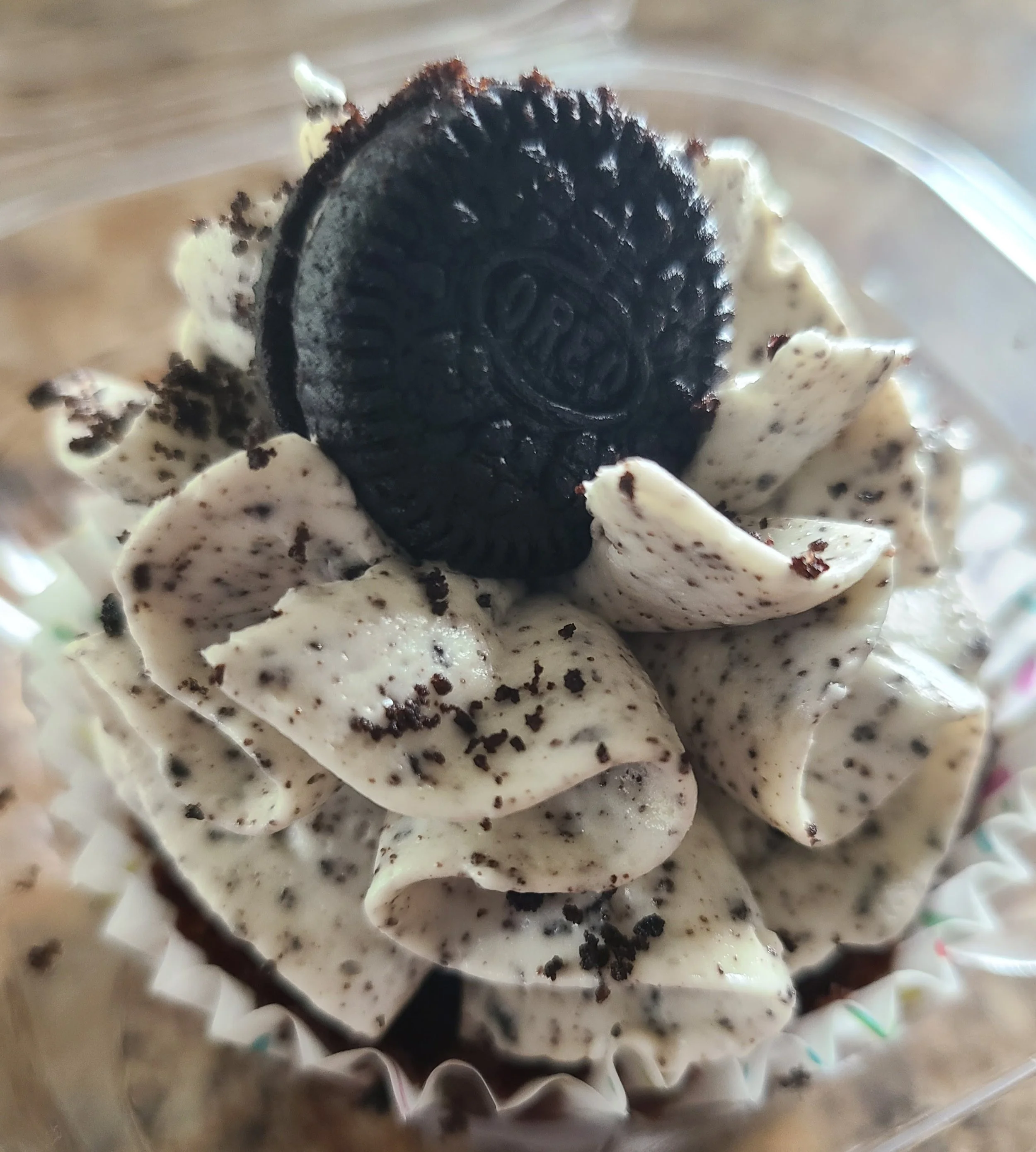 Cookies and Cream Cupcake