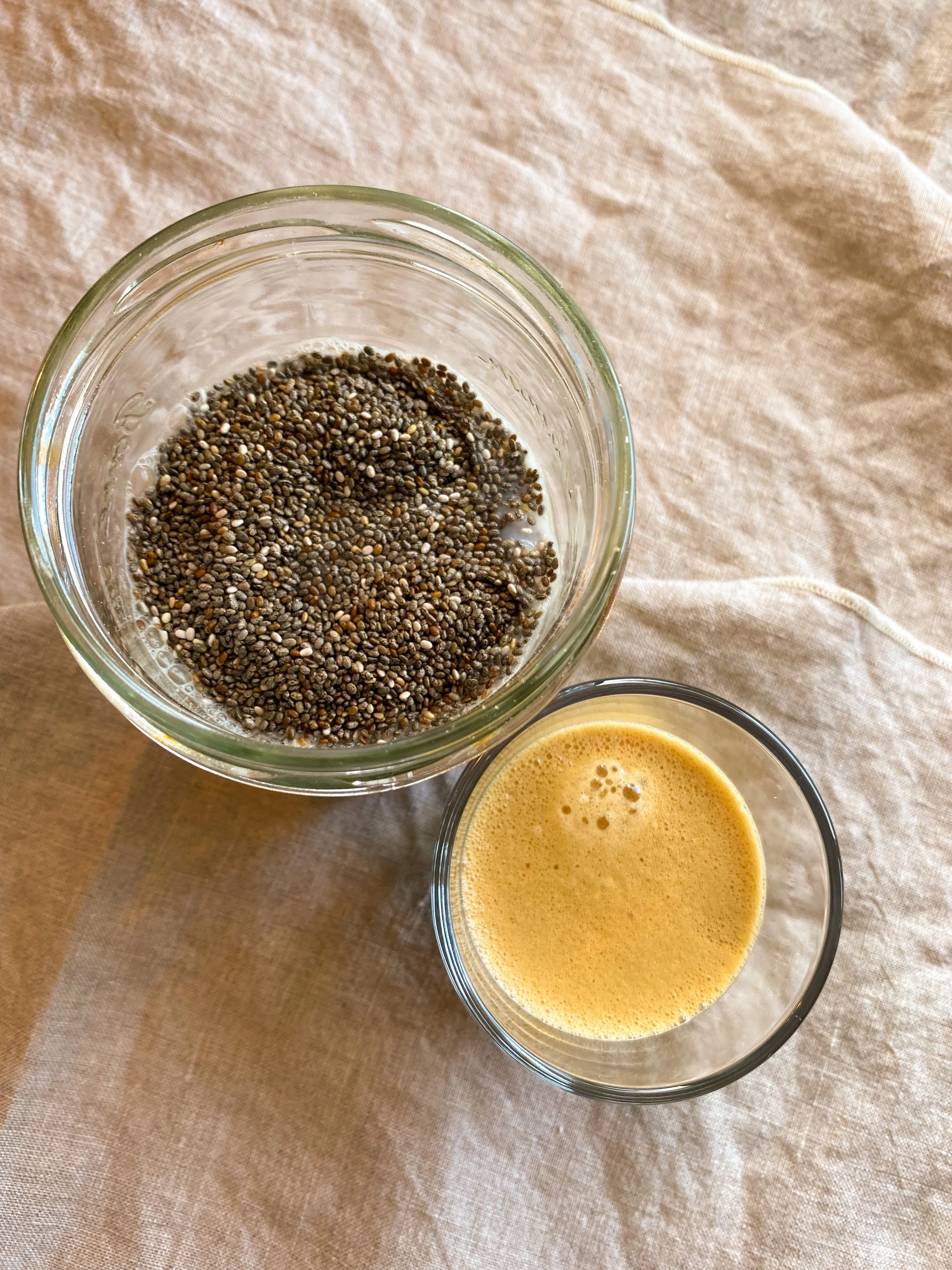 Tiramisu Protein Overnight Oats — DAHLIA DEI