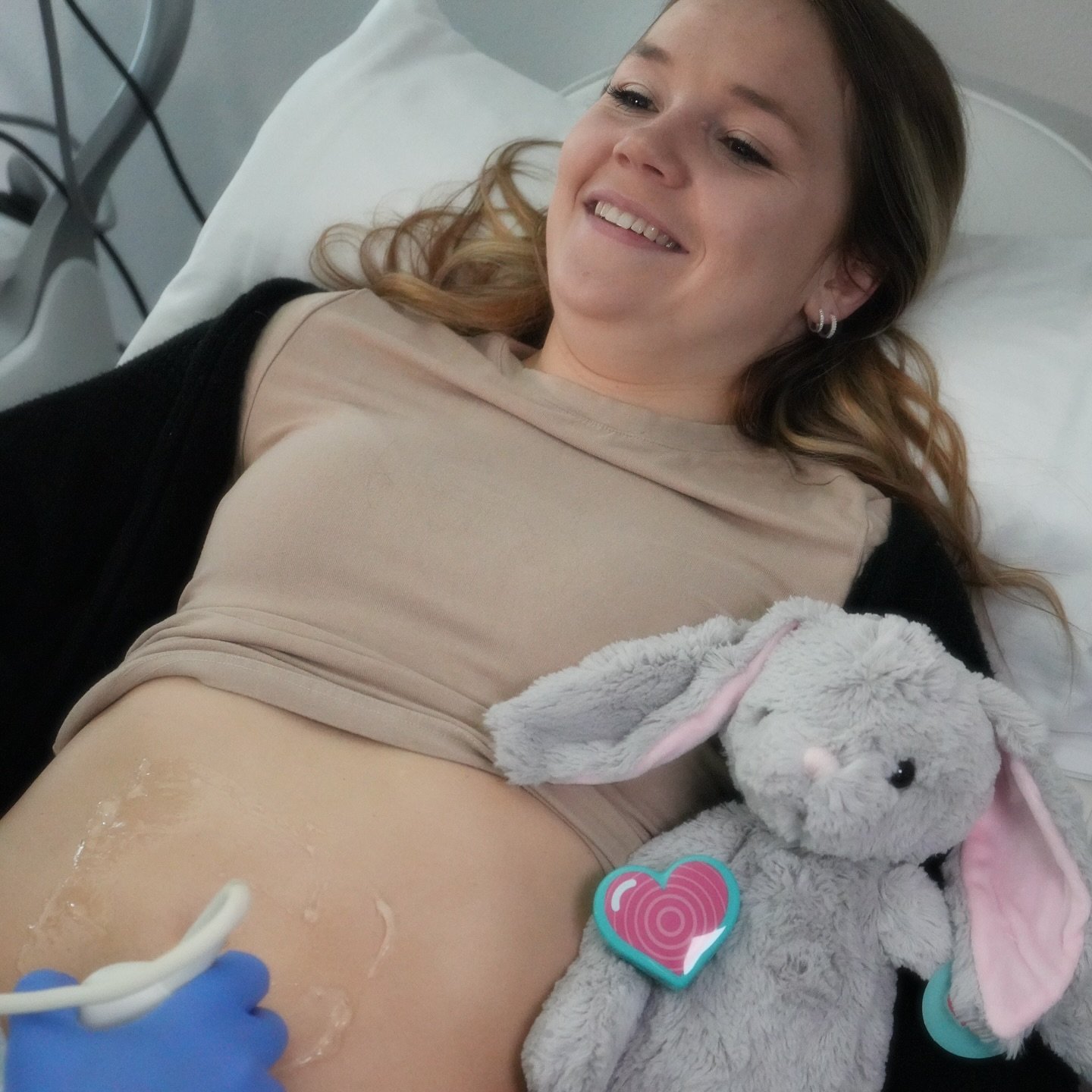 Our mission is to provide a warm, immersive environment where families can safely connect with their unborn child, creating memories and fostering emotional bonds long before birth. 

We believe in making this experience meaningful for everyone&mdash