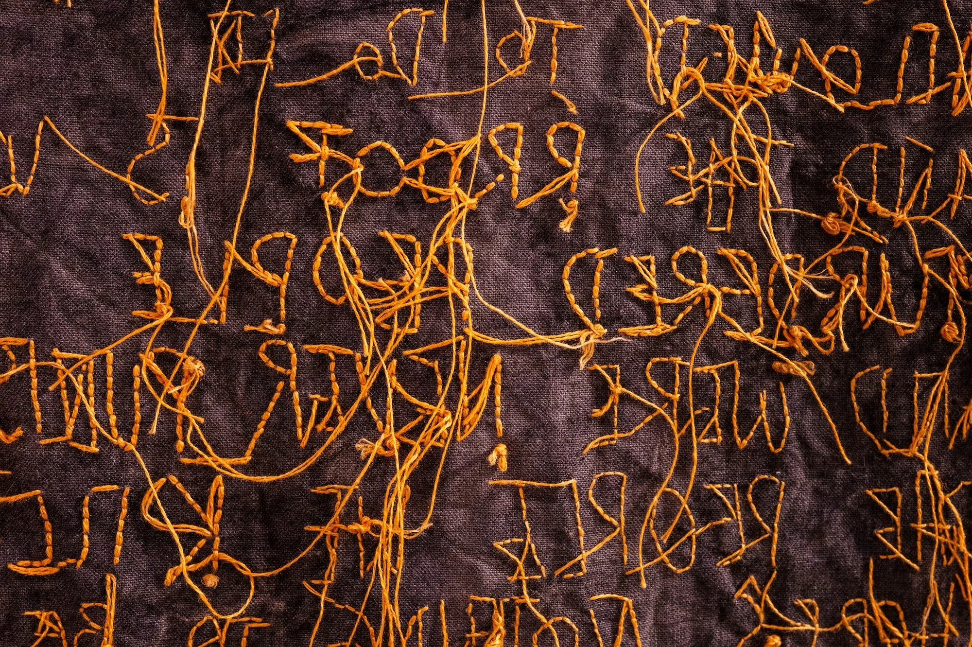 Fra utstilling i Klingspor museum i Tyskland. Powerful textures. Foto: Simon Malz