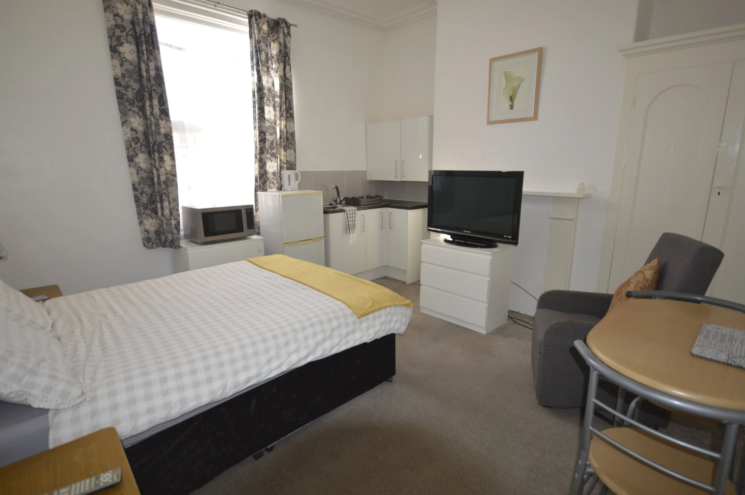 Room 3, 14 Station Road, Redcar