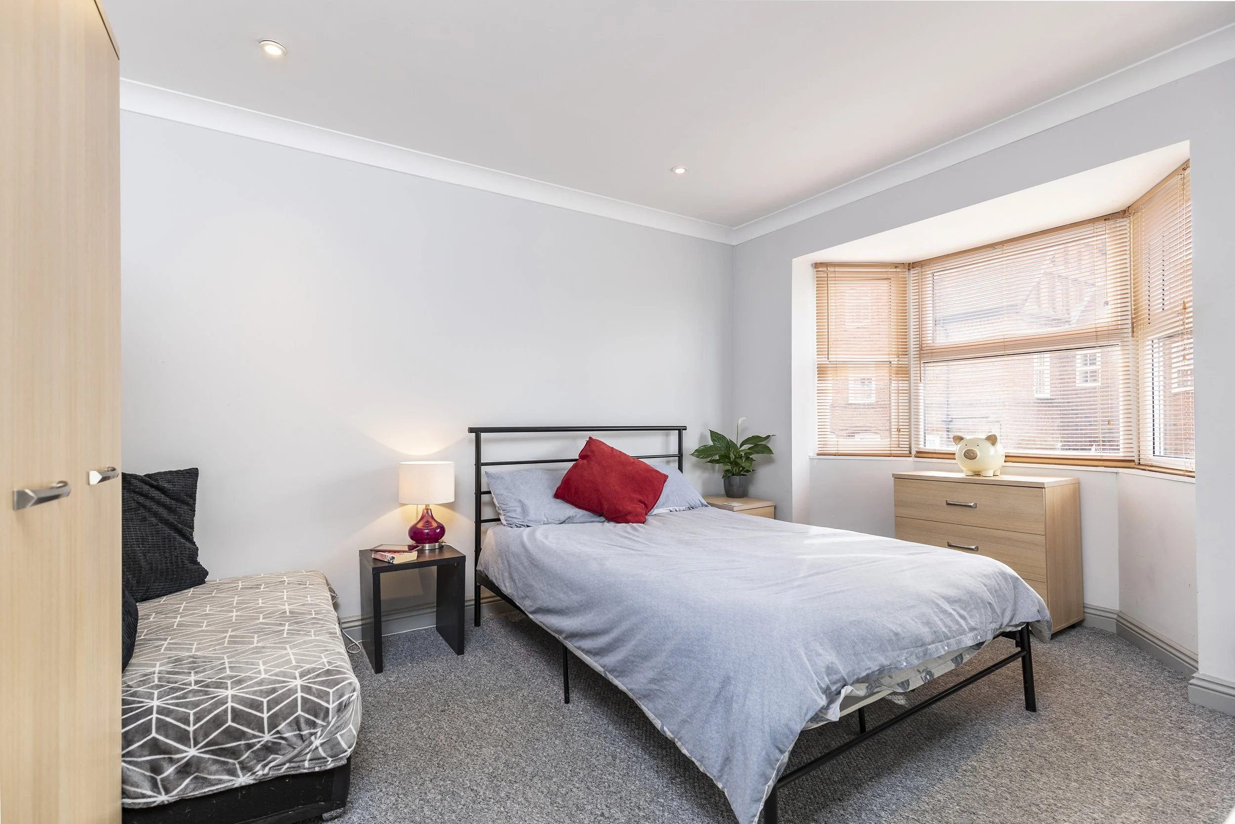 166 room B.JPG