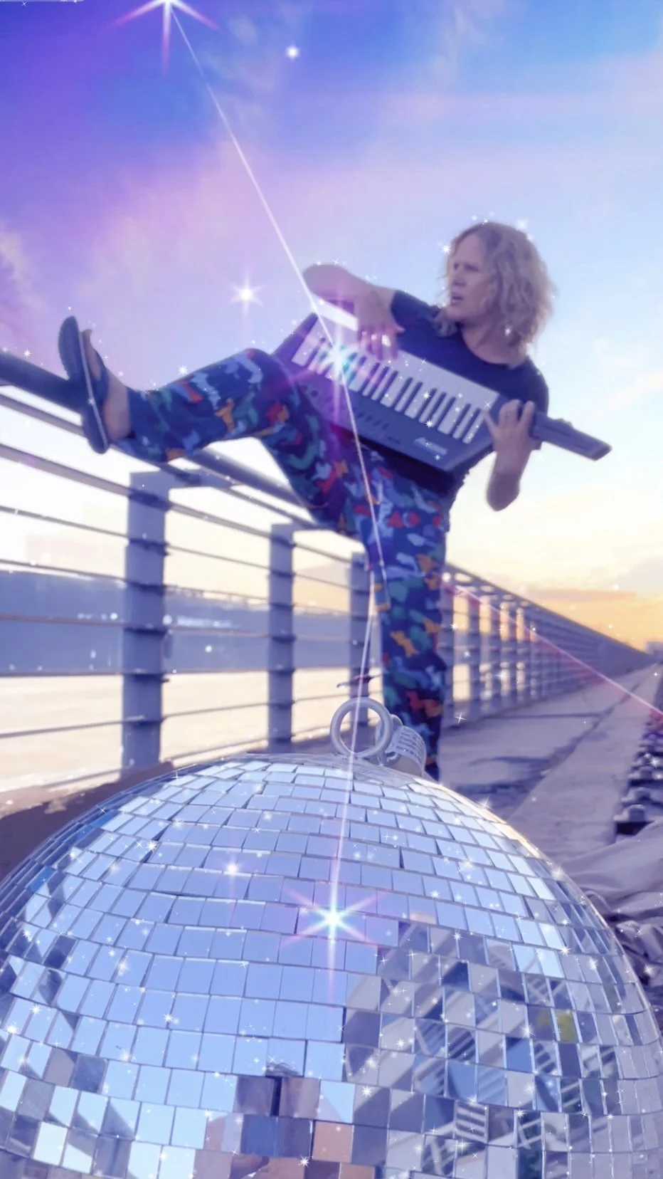Murmur Tooth with Keytar