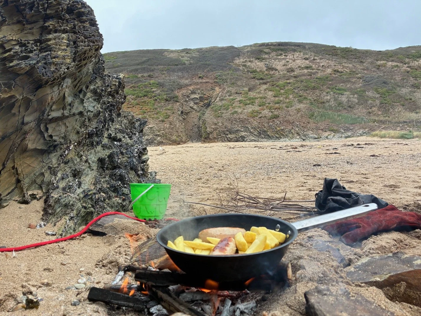 beach school cooking