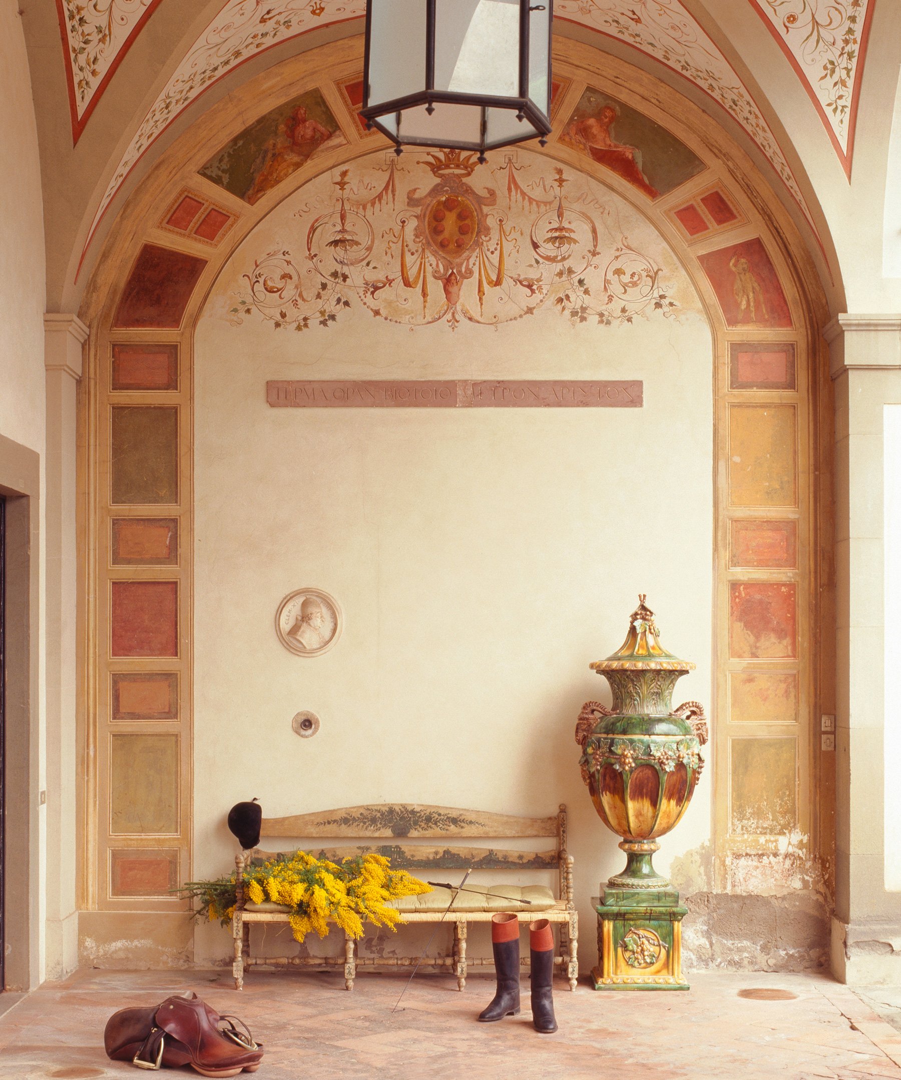 Mezza Estate vase | private villa, Bolgheri