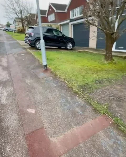 We brought back to life a miserable looking front lawn, the client wanted better access from side gate to front path to help get the bins out. Using an Indian grey sandstone we have helped create this. New levelled lawn and a new boarder hedge line u