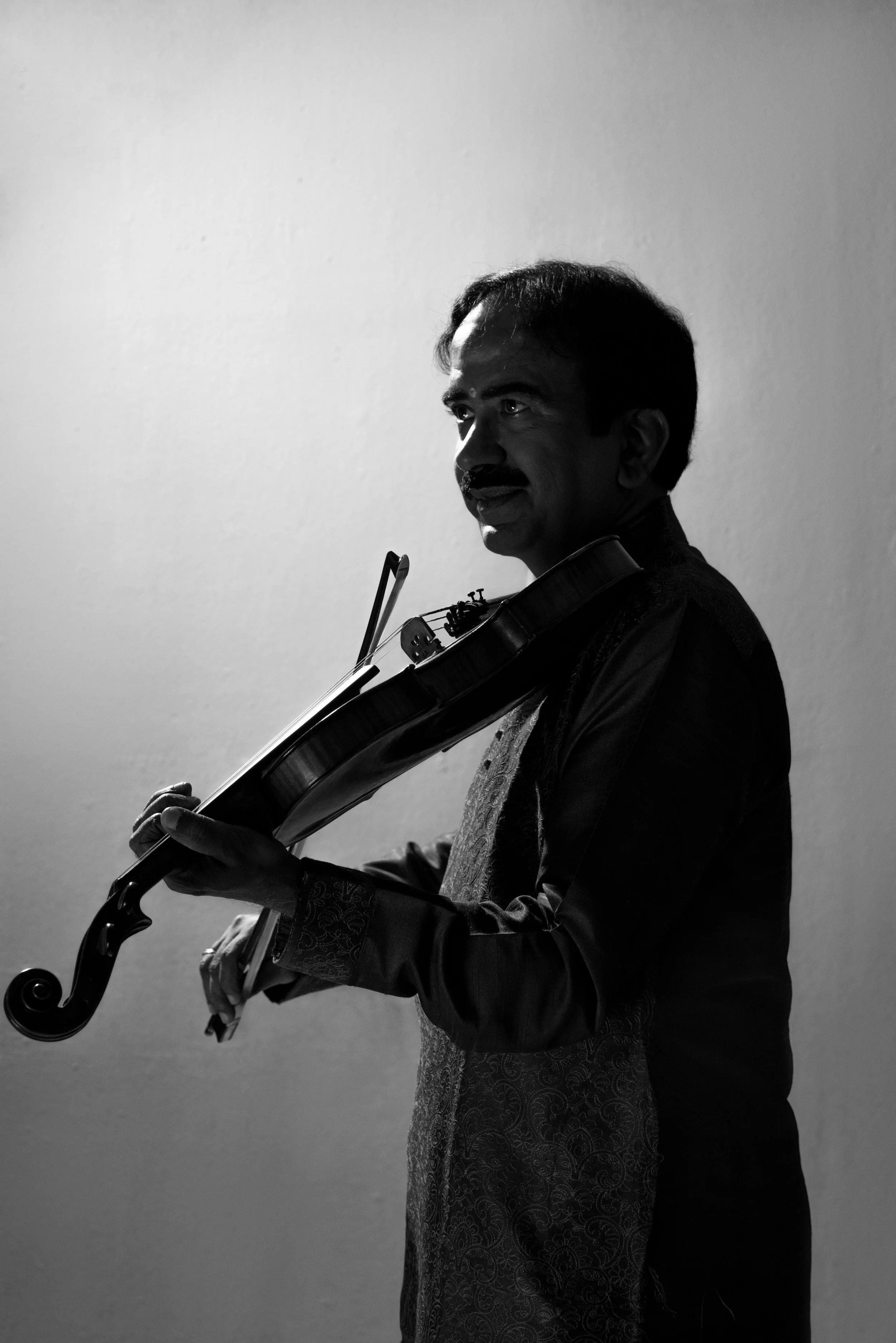 Lalgudi Duo0578-Edit-2.jpg