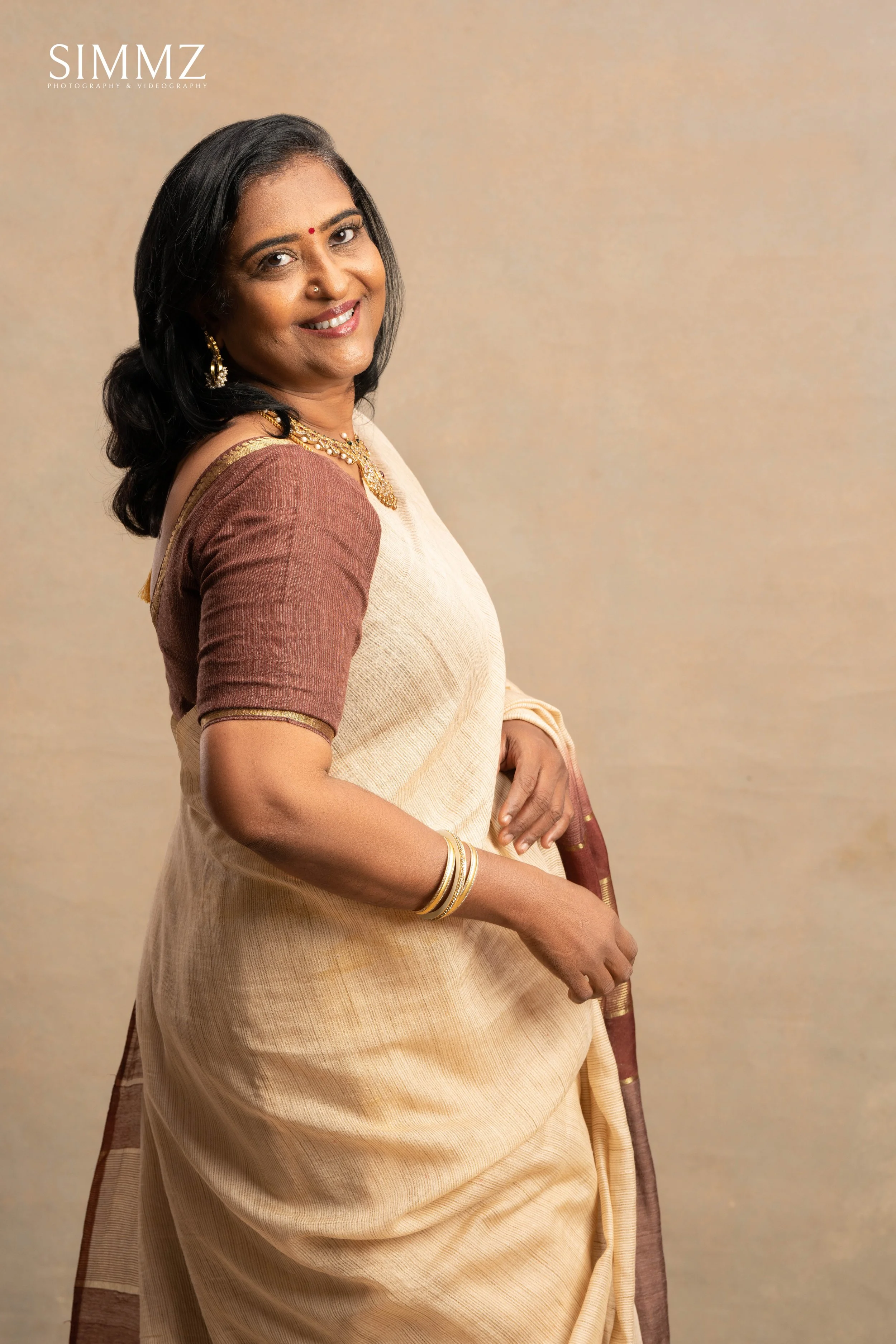 Sangeetha X SIMMZ-7.jpg