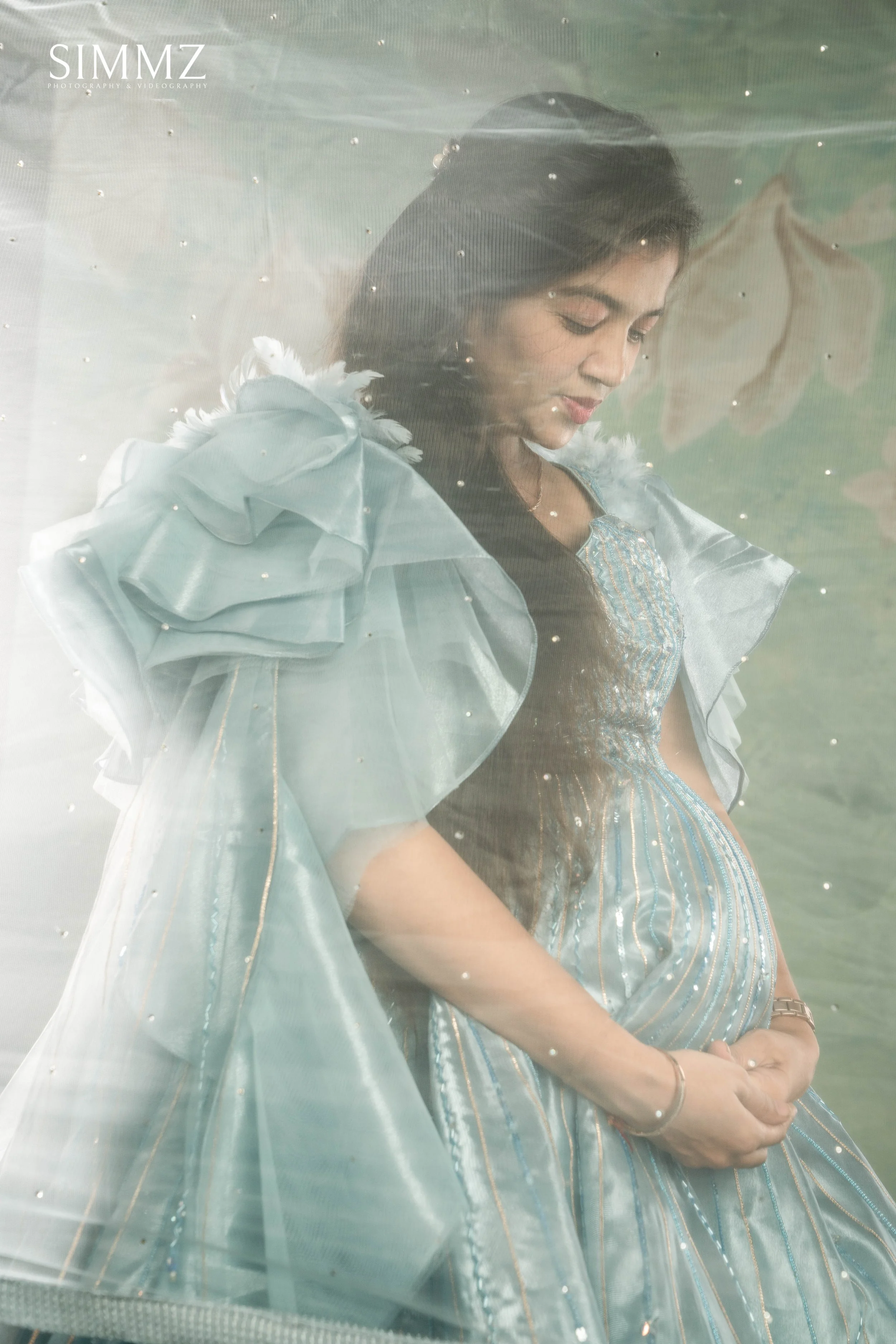 Maternity shoot0573-Edit.jpg