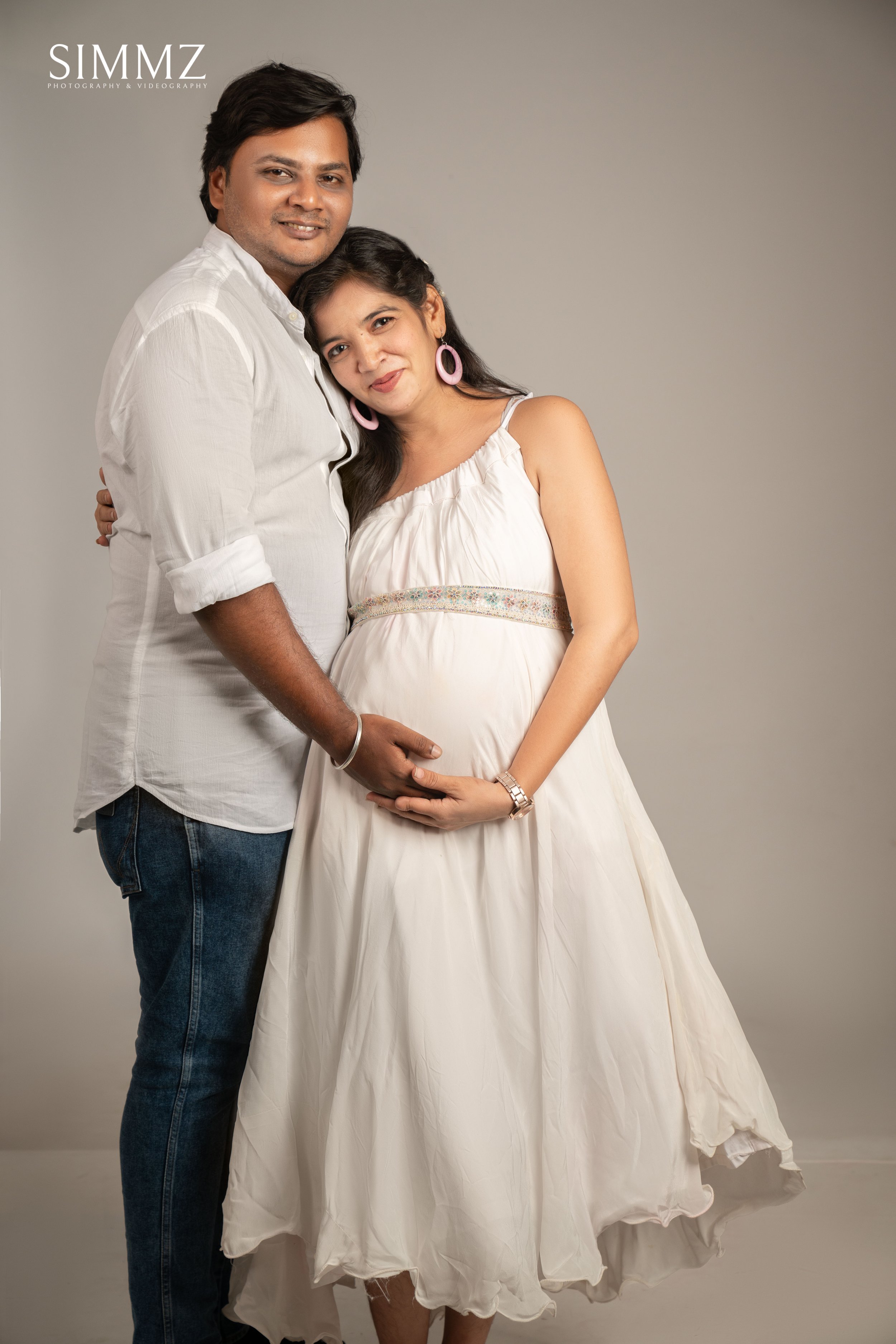 Maternity shoot1887-Edit.jpg