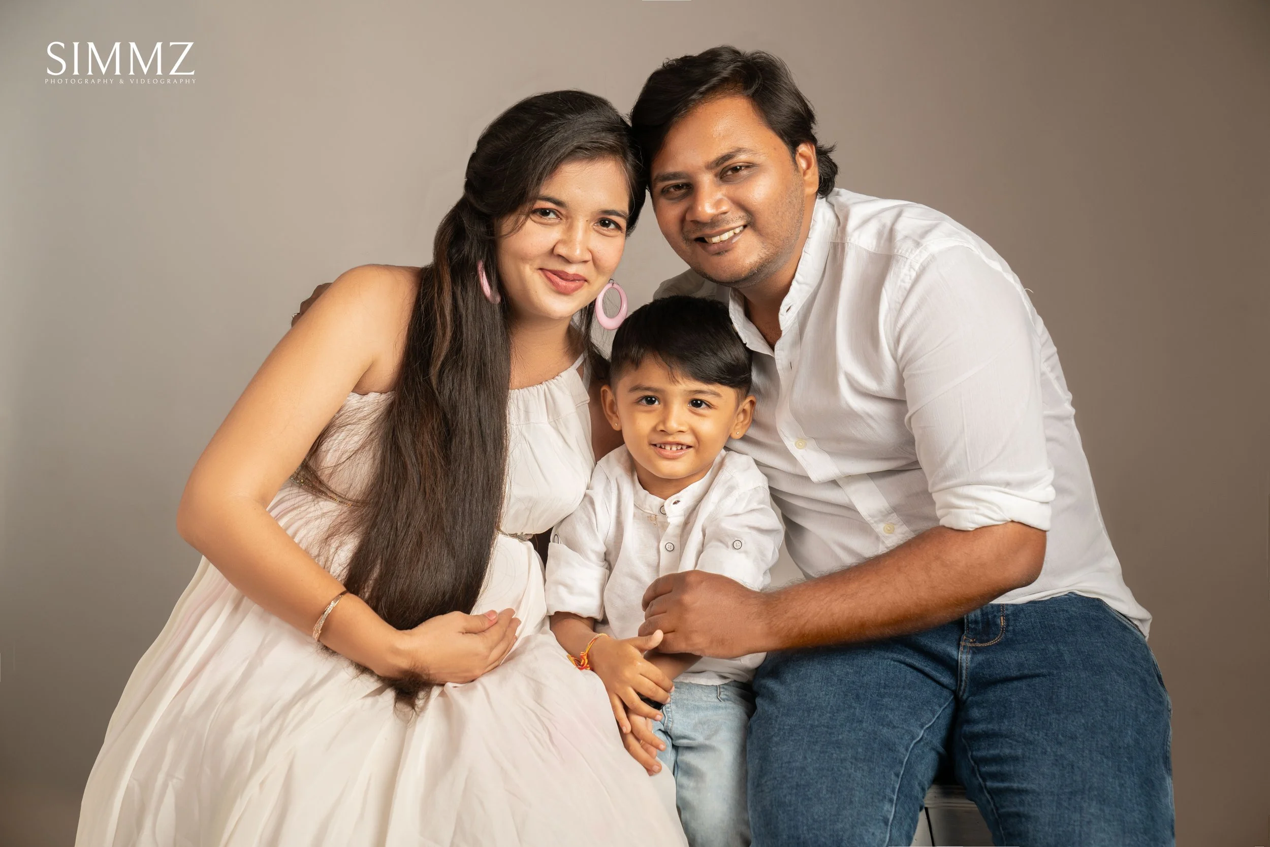 Maternity shoot1816-Edit.jpg