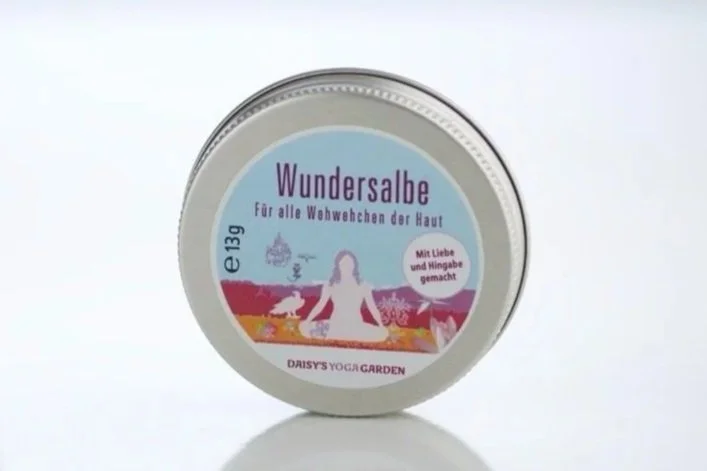 190131_Daisys_Yogagarden-Wundersalbe-vorne.jpg