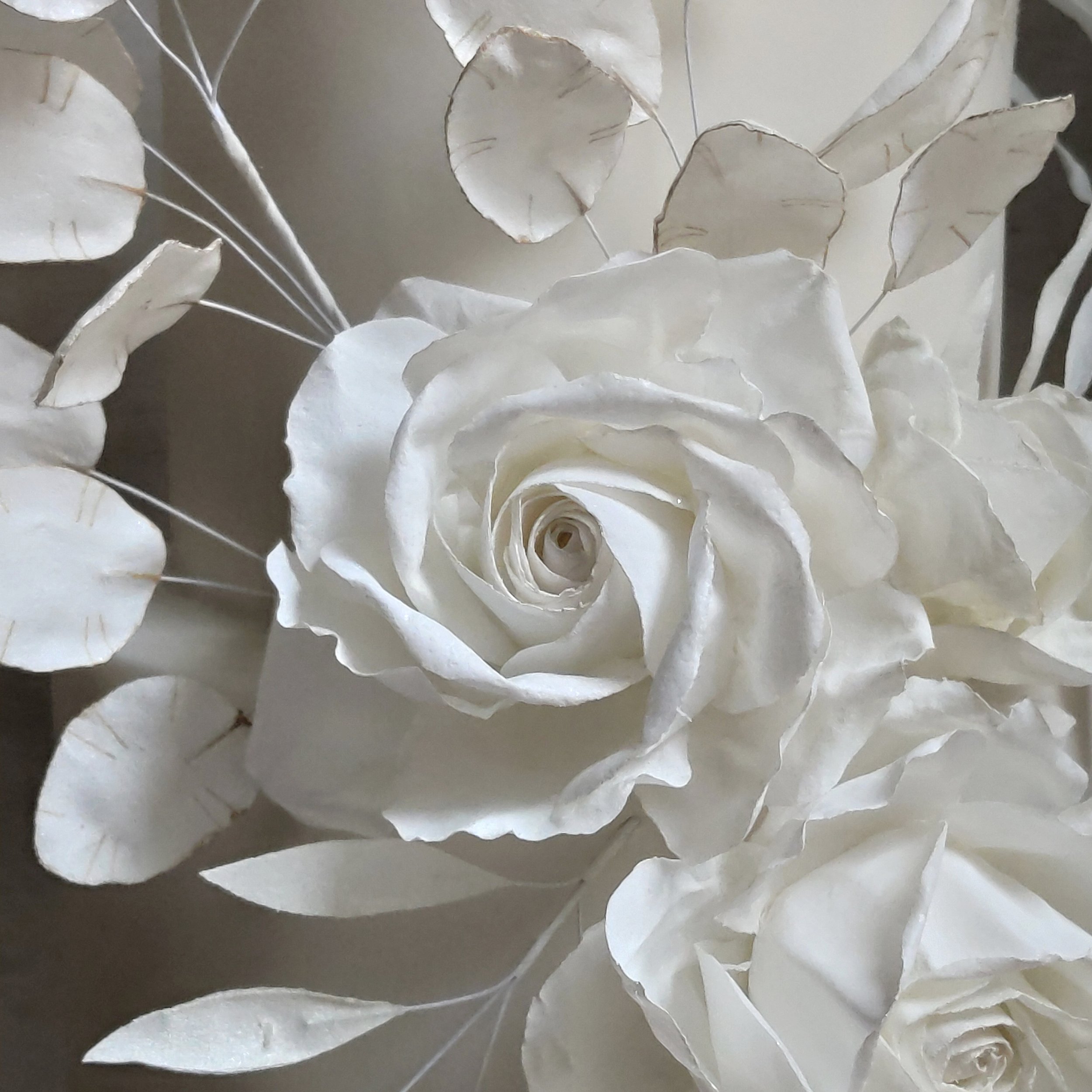 How To Make a Realistic Wafer Paper Rose