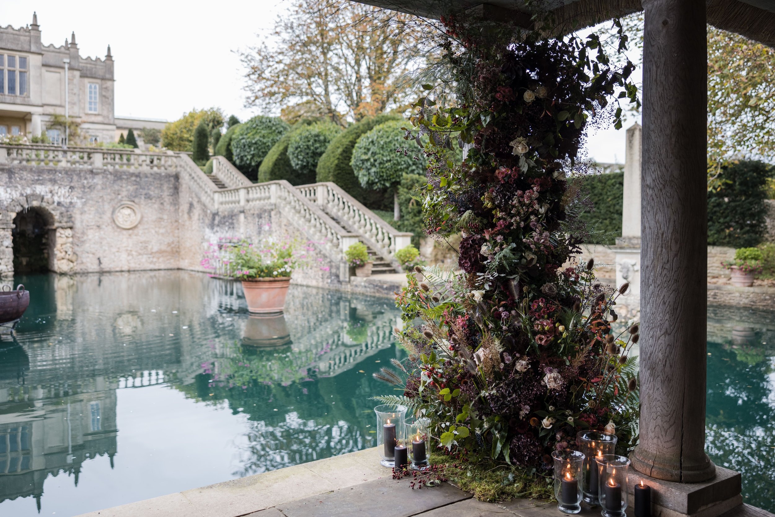 The boathouse with flowers at Euridge Manor