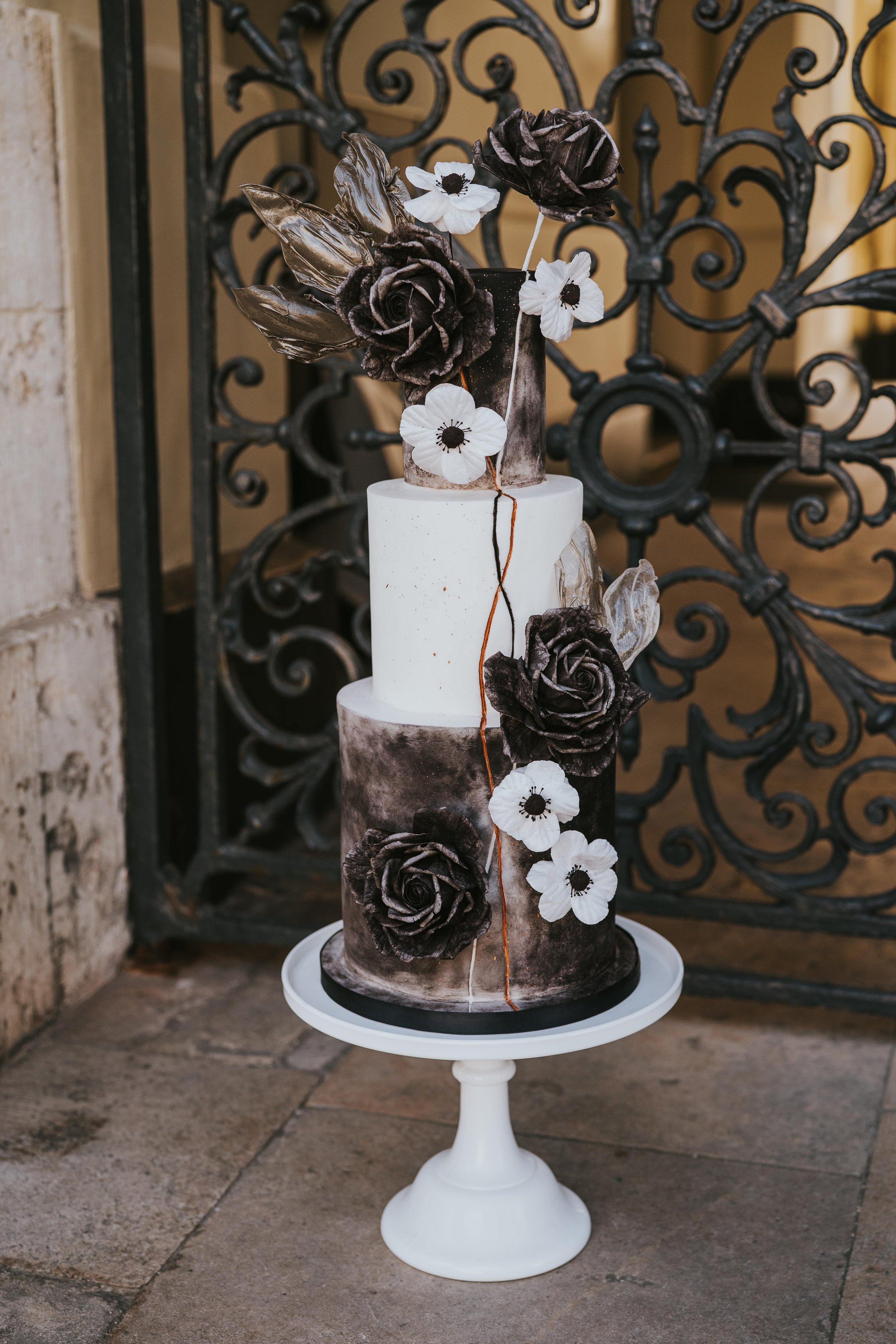 Handpainted monochrome wedding cake 