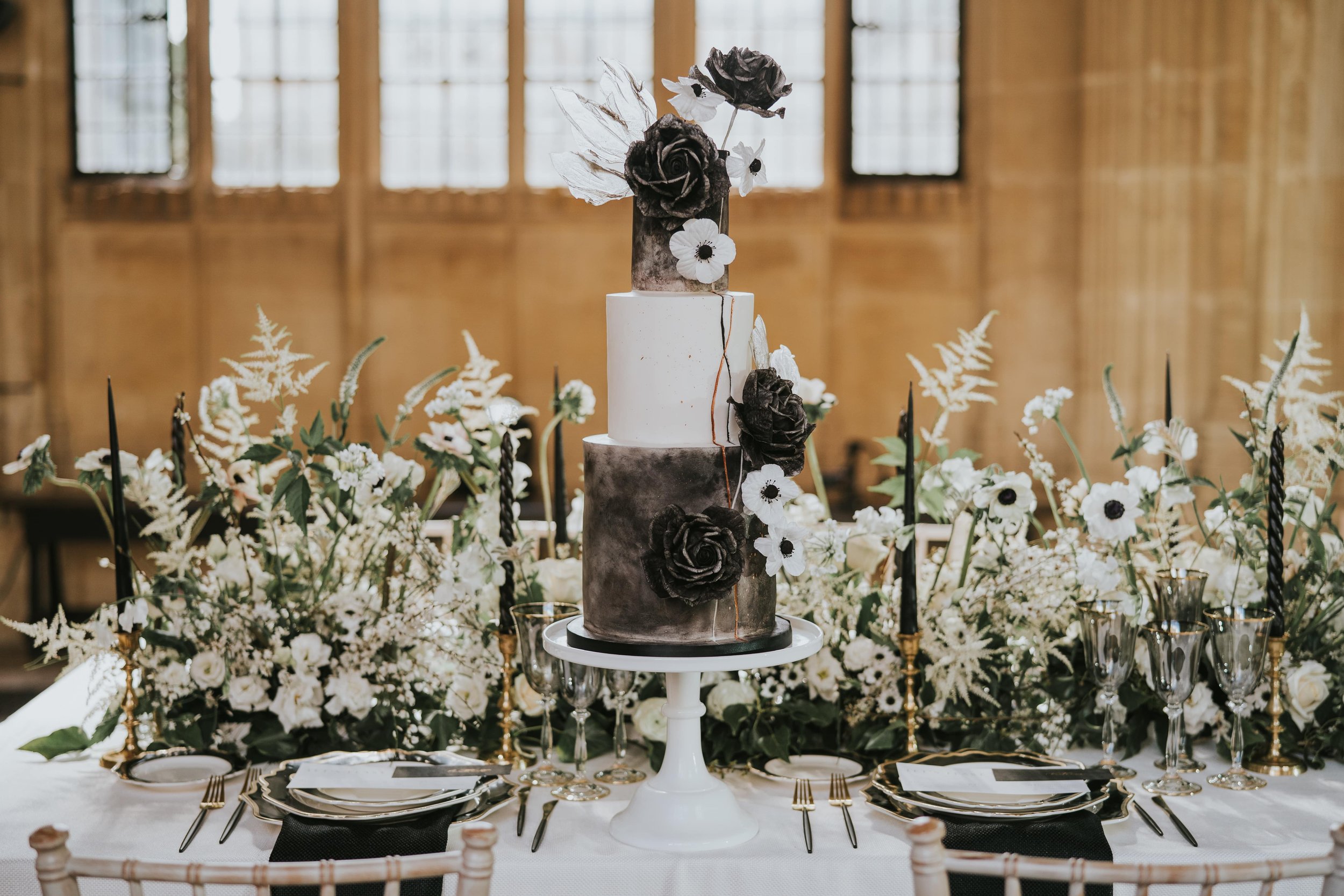 Modern hand-painted black and white wedding cake