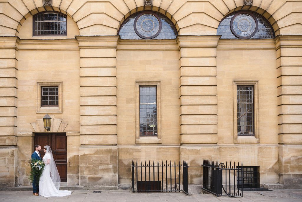 An art deco wedding at The Bodleian Libraries in Oxford