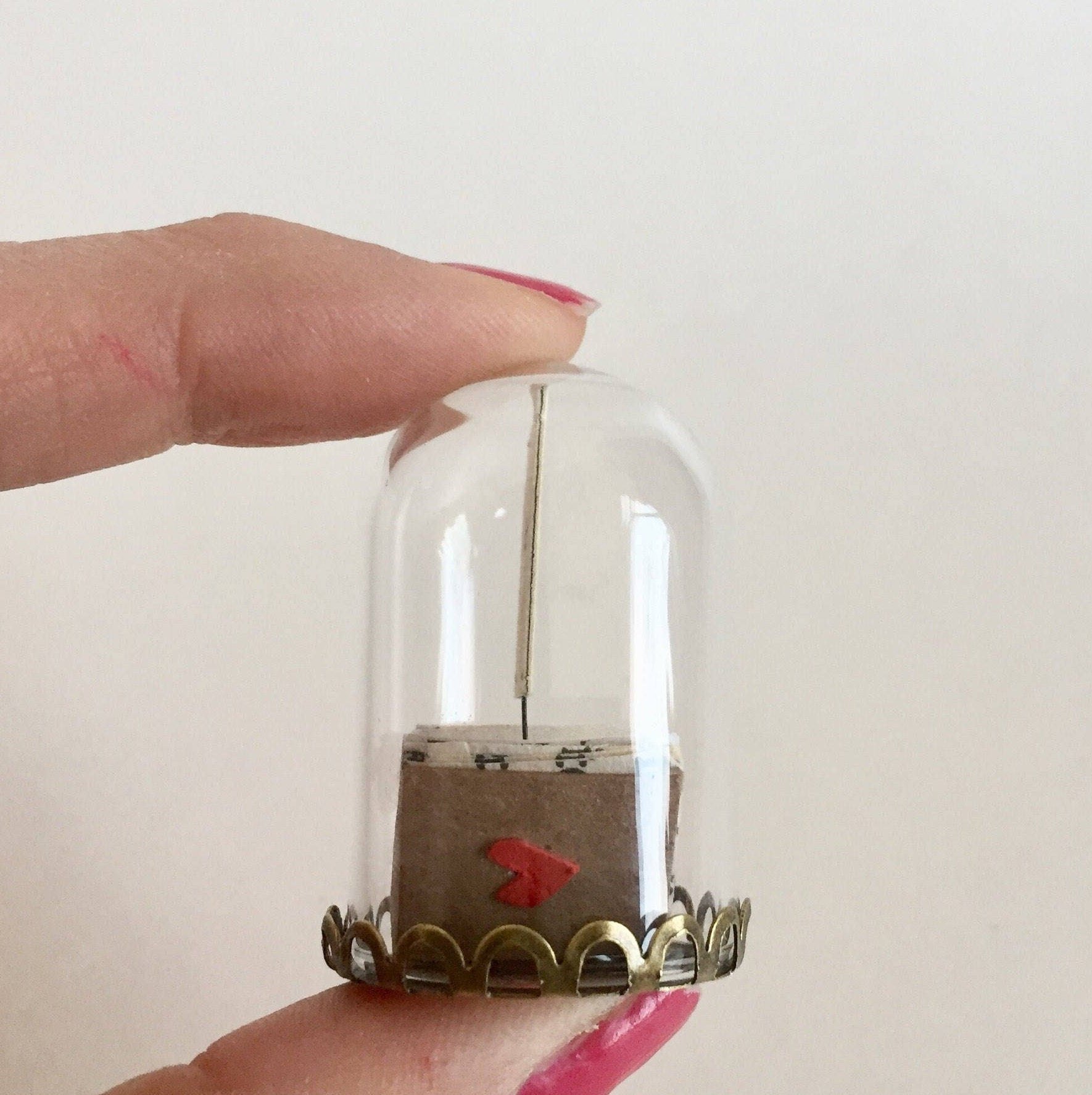 https://i.etsystatic.com/6891259/r/il/8da332/2531848756/il_fullxfull.2531848756_oz9i.jpg