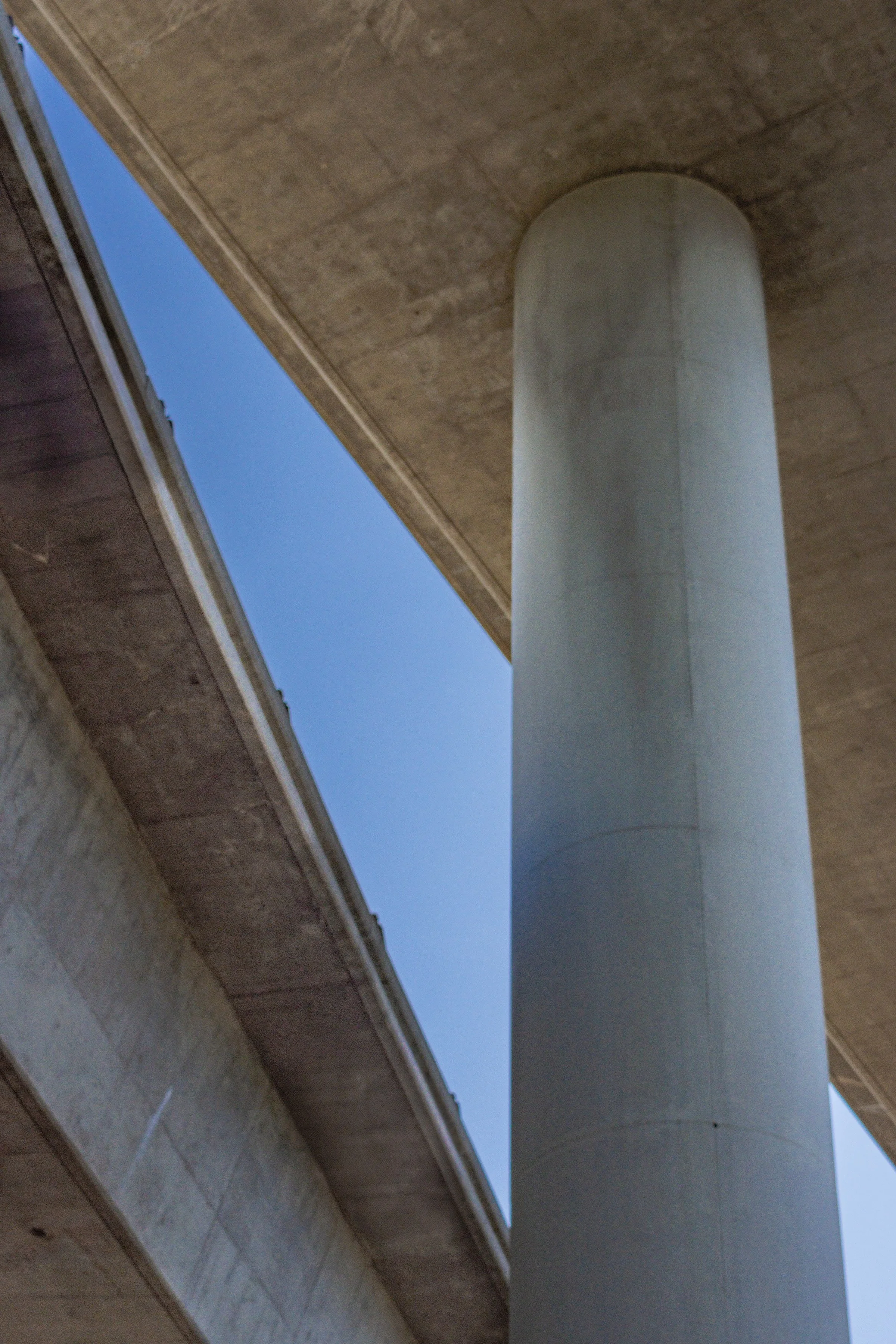 Montrose Overpass_0939.jpg