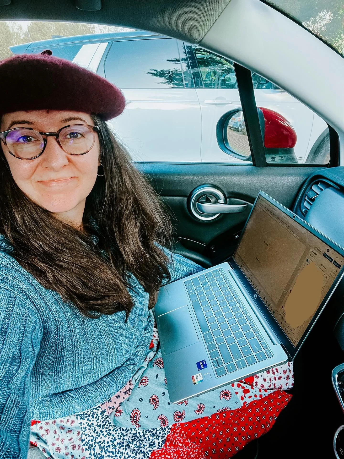 The overwhelming majority of editing for WET INK is finished and when I tell you that I have cashed in a metric ton of favours to reach this point I am not lying. I have never loved a story more or been split in so many ways at once. The many shades 