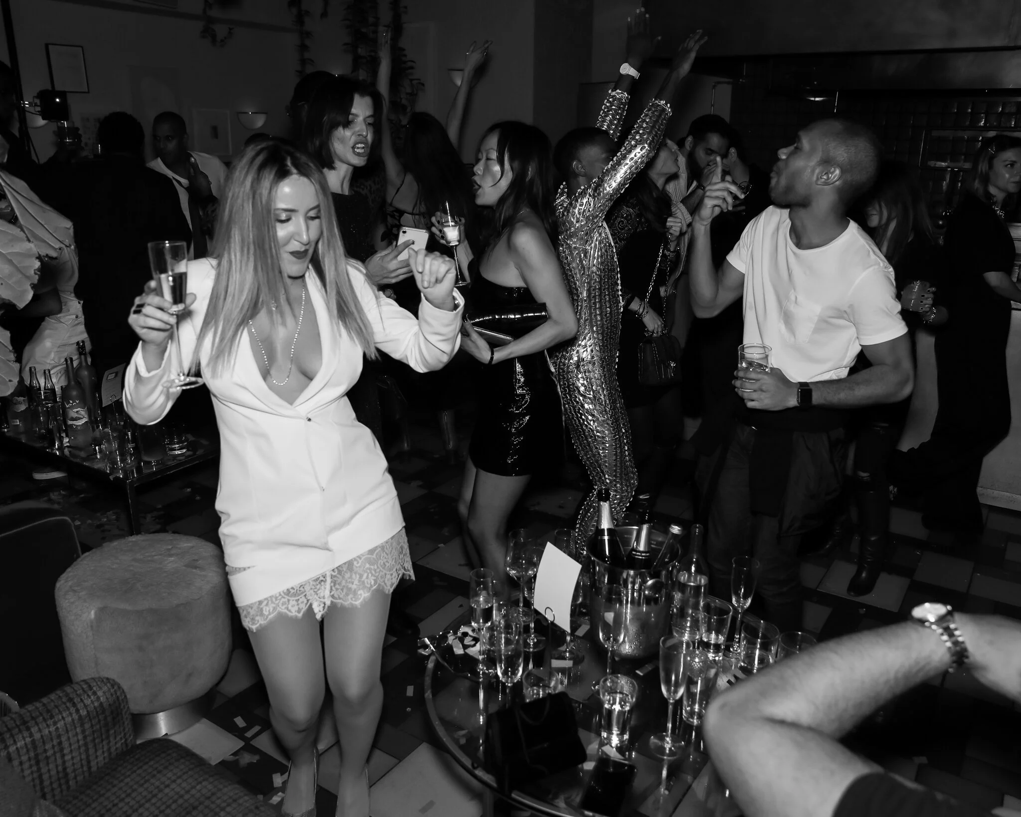 LH+NYE-300.jpeg
