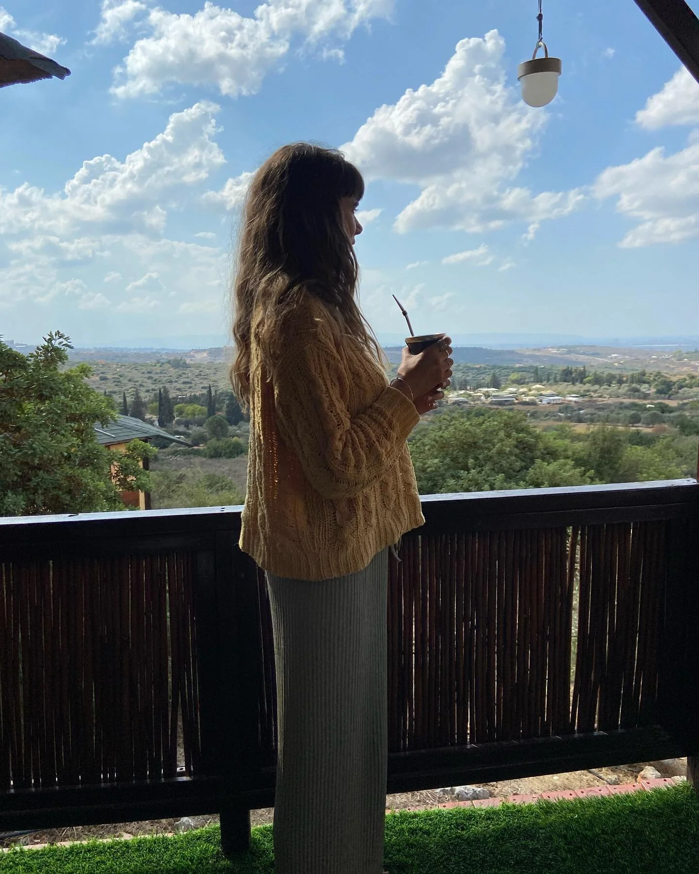 R e n a c e r🪶

Ayer me celebr&eacute; de un modo muy simple y sentido.

Fue mi cumplea&ntilde;os y la manera que decid&iacute; recibir mi nueva edad y d&eacute;cada, fue conect&aacute;ndome con el tono que quiero darle a mi vida.

Fue un d&iacute;a