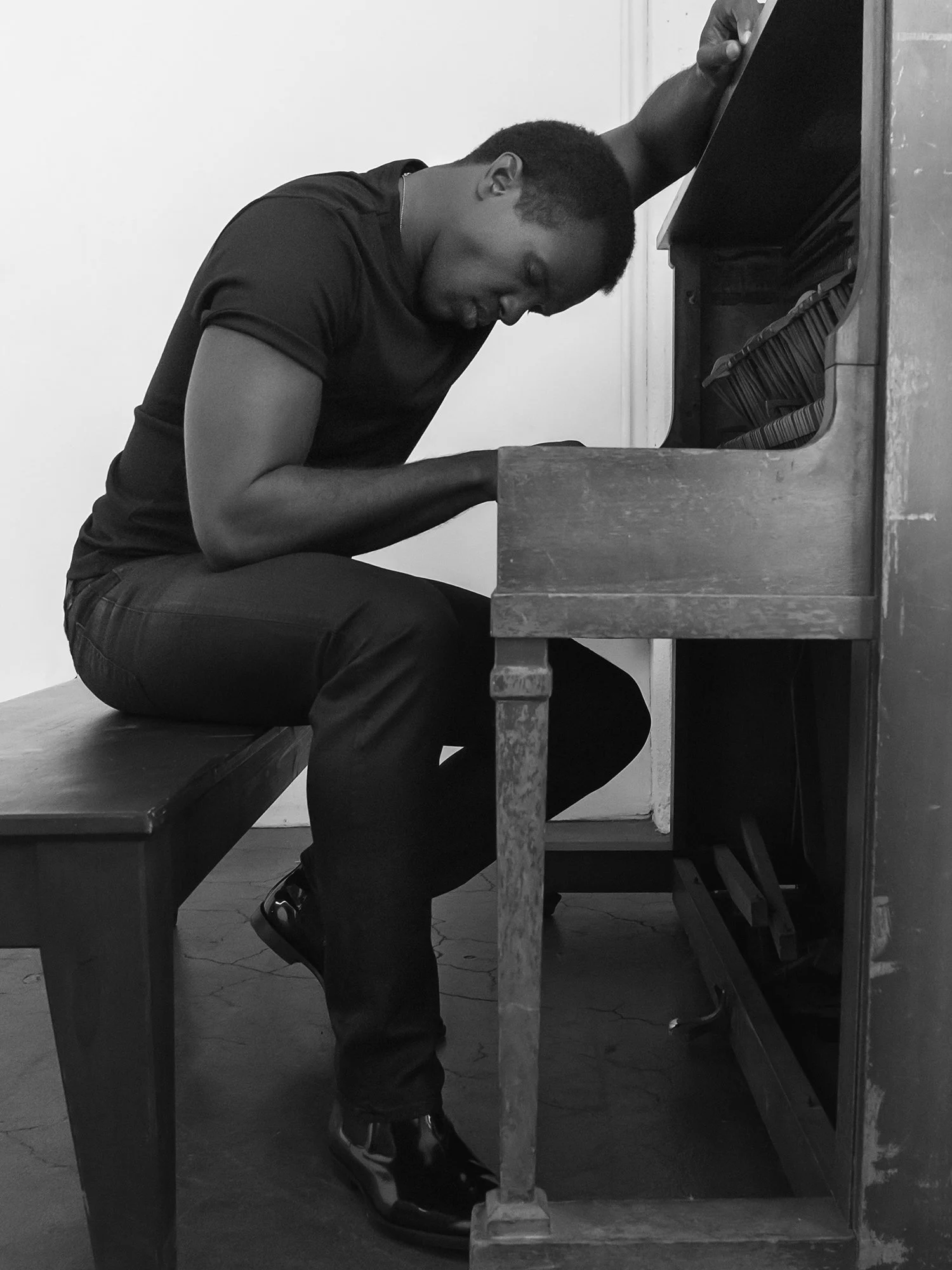 Joshua-Henry_8Y1C3487_Web.jpg