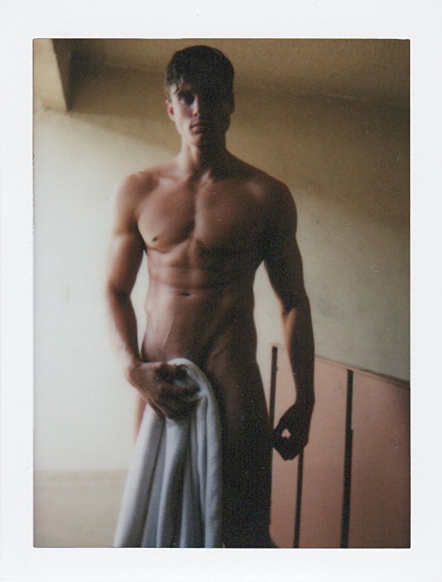 Polaroid_041.jpg