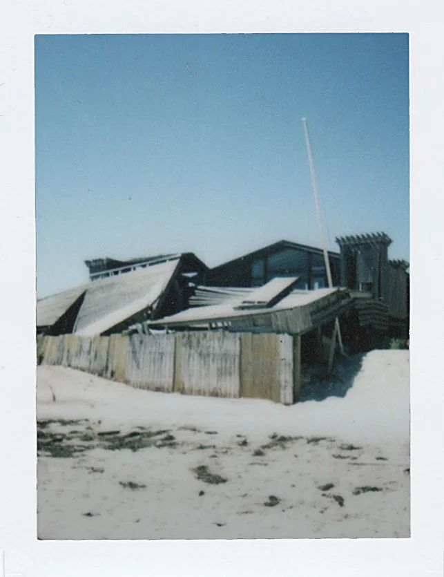 Polaroid_256.jpg