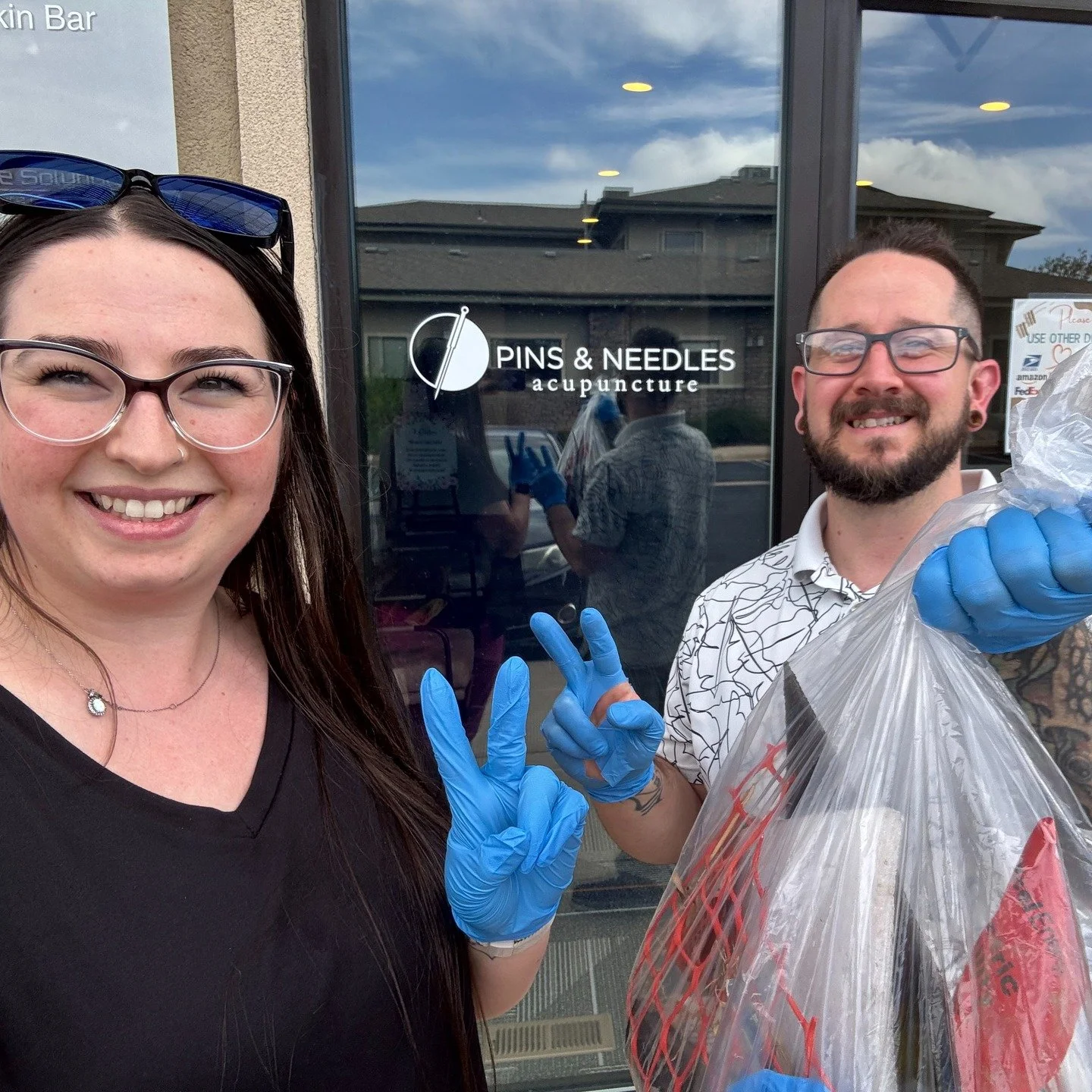 Happy Earth Day 🌎💚
We had some downtime between patients this afternoon, so we accepted the challenge from @mend.noco to get out there and clean up trash around our office building! It was amazing how much trash was around two small buildings in ou