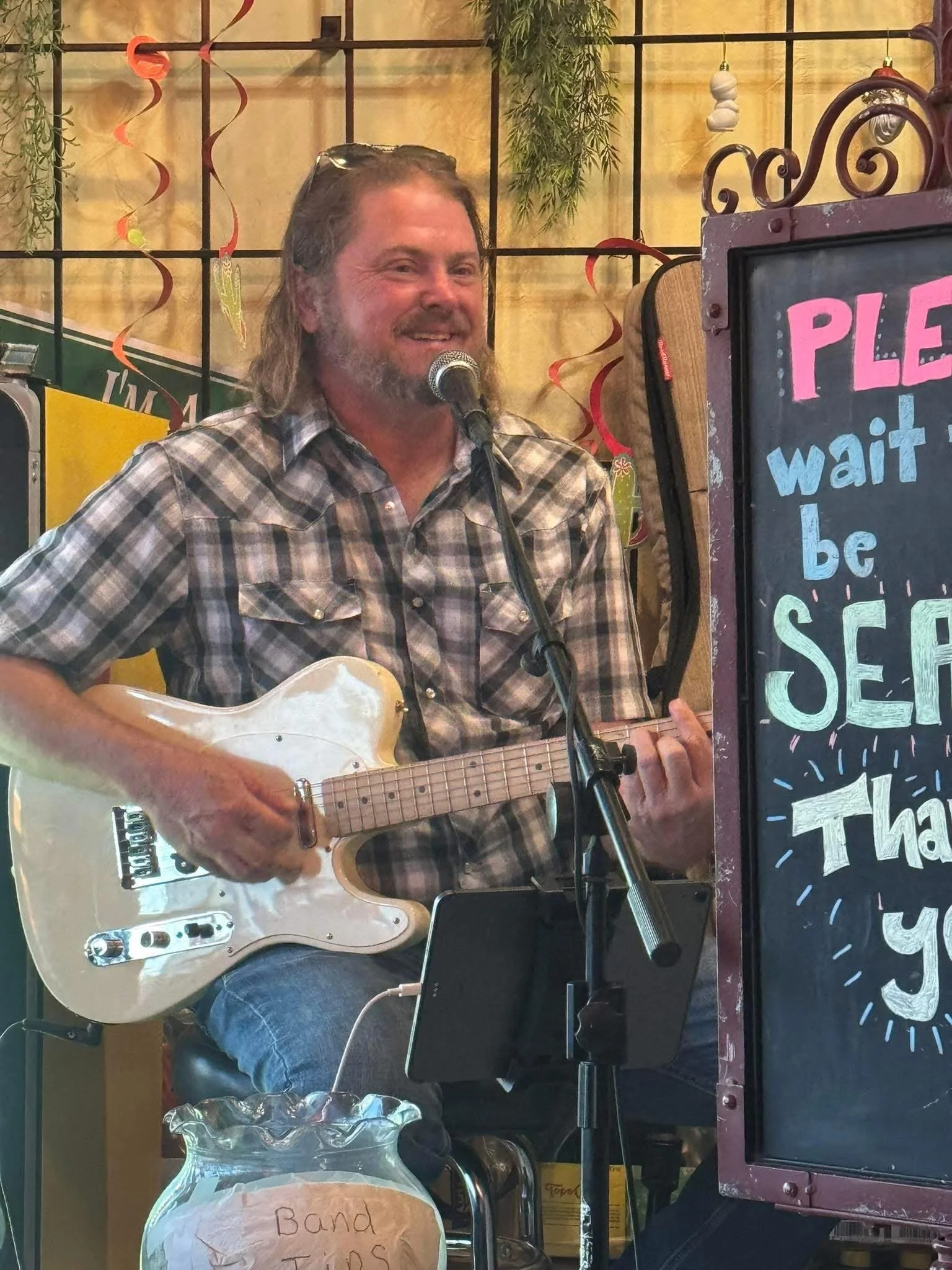 Live Music: Eric Hatcher