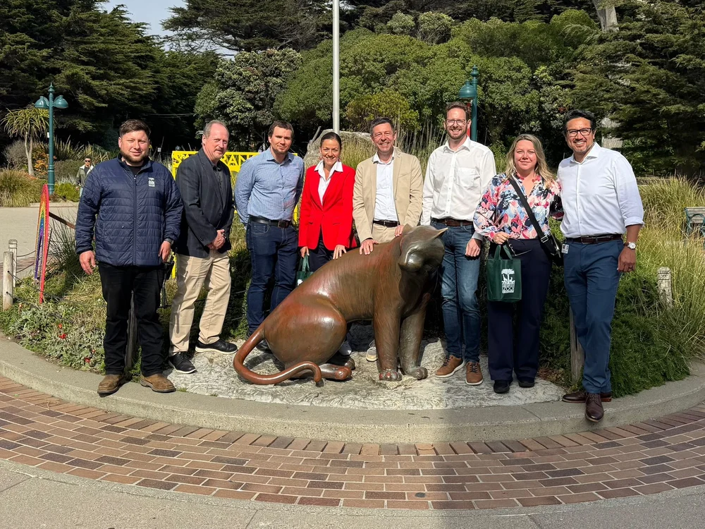 Burghauptmannschaft_SanFranciscoZoo.jpeg