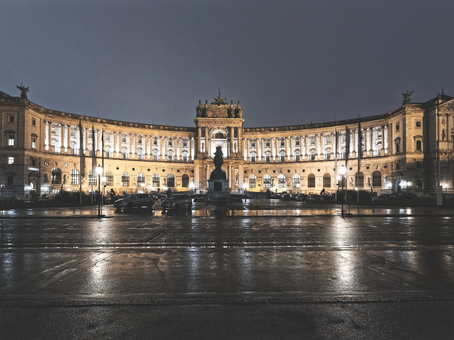 BASIC FACTS AUSTRIA IN USA visual data 5