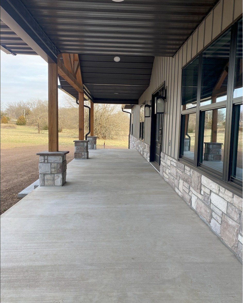 Are you ready for fall evenings on the front porch, with crisp air and golden sunsets? 🍁✨ 

 #newhome2024 #oklahomahomes #CustomHomes #newhomeconstruction #customhomes #BoardAndBatten #TuckerAndSons #housedesign #newconstruction