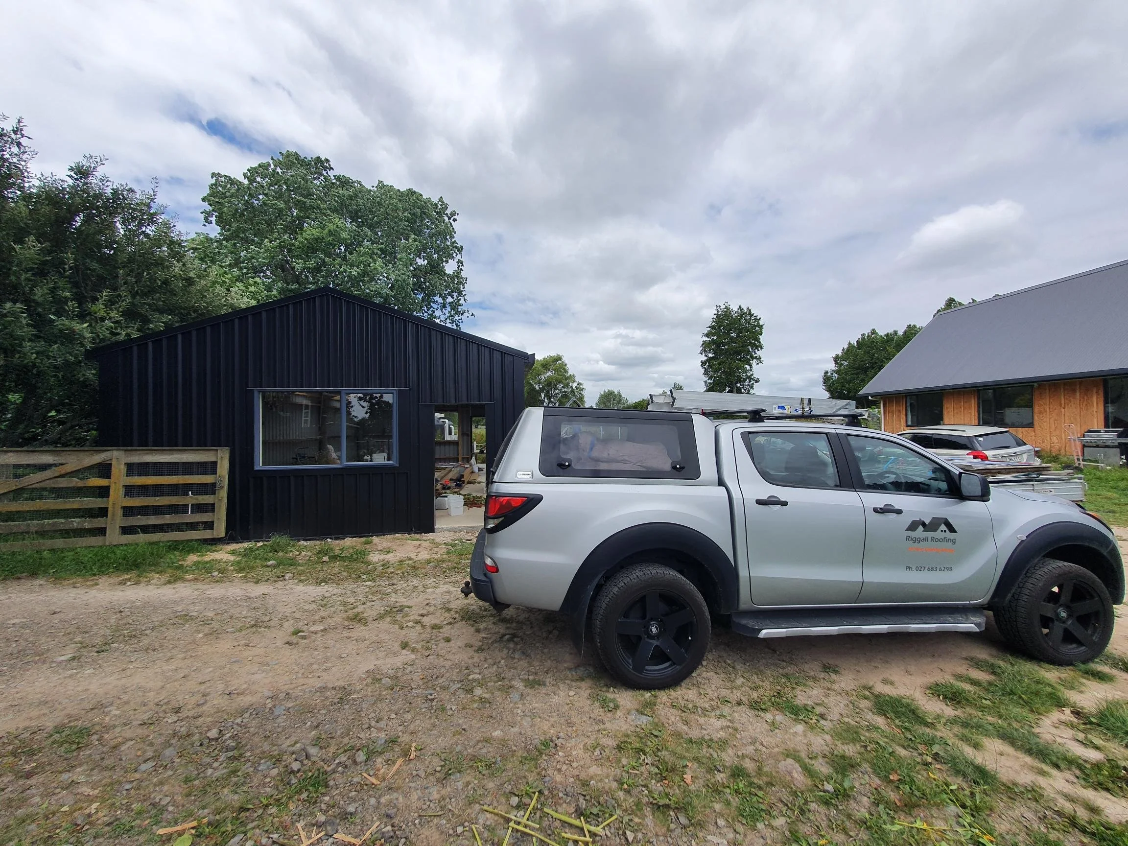 Riggall roofing. Long run roofing hamilton waikato new roof
