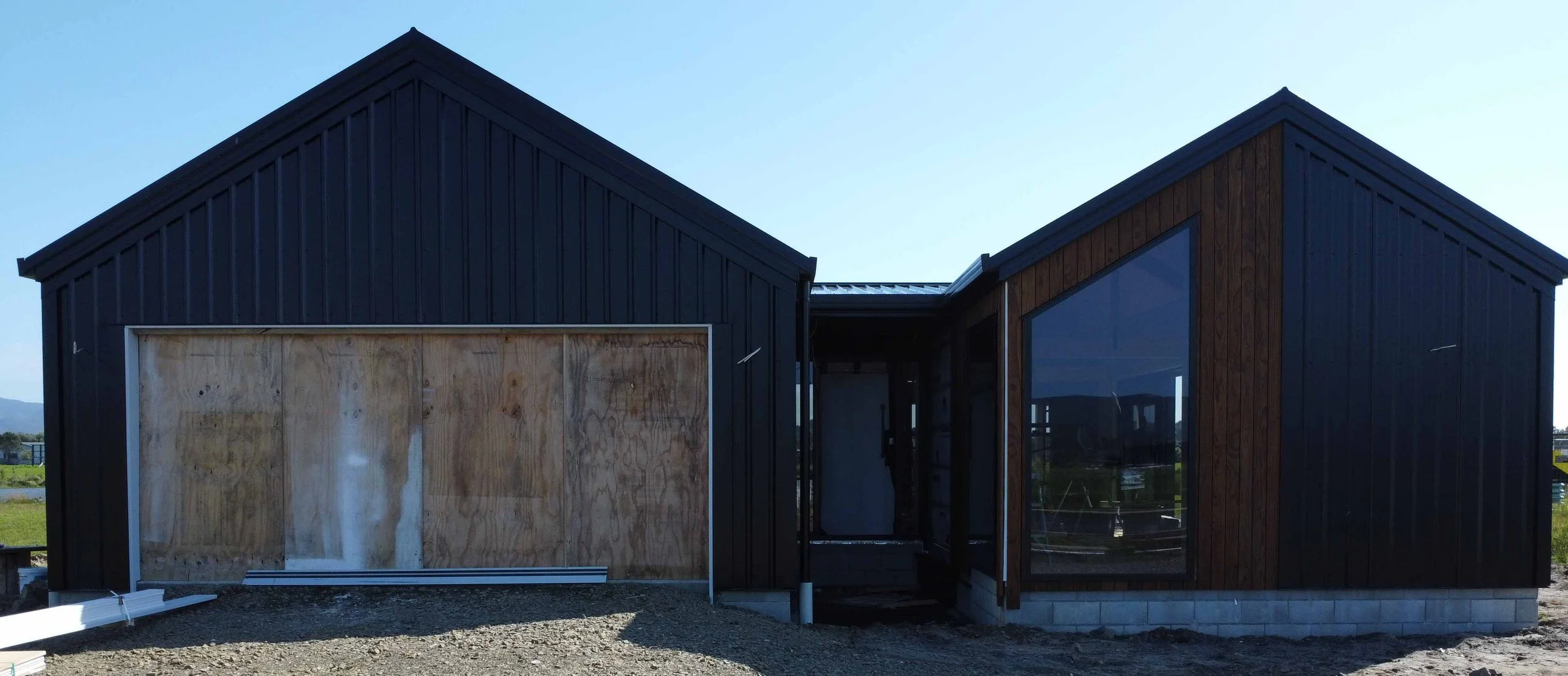 Waikato metal wall cladding steel and tube trimform long run roofing