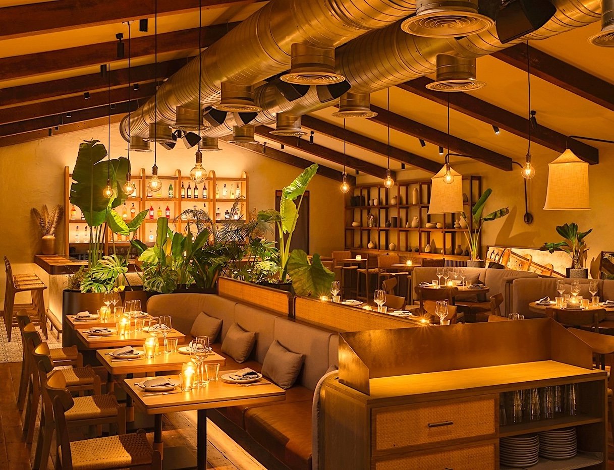 🇹🇭 GOURMET WINE MASTERCLASS DINNER
Thursday 28th August 2025 . 7.30pm

CENTO Bangkok
Premier Cru Champagne Aperitif
Five Premium French Wines
Six Course Gourmet Dinner
Wine Masterclass

THB 3900 per person
(includes full menu and wines)
Limited to 